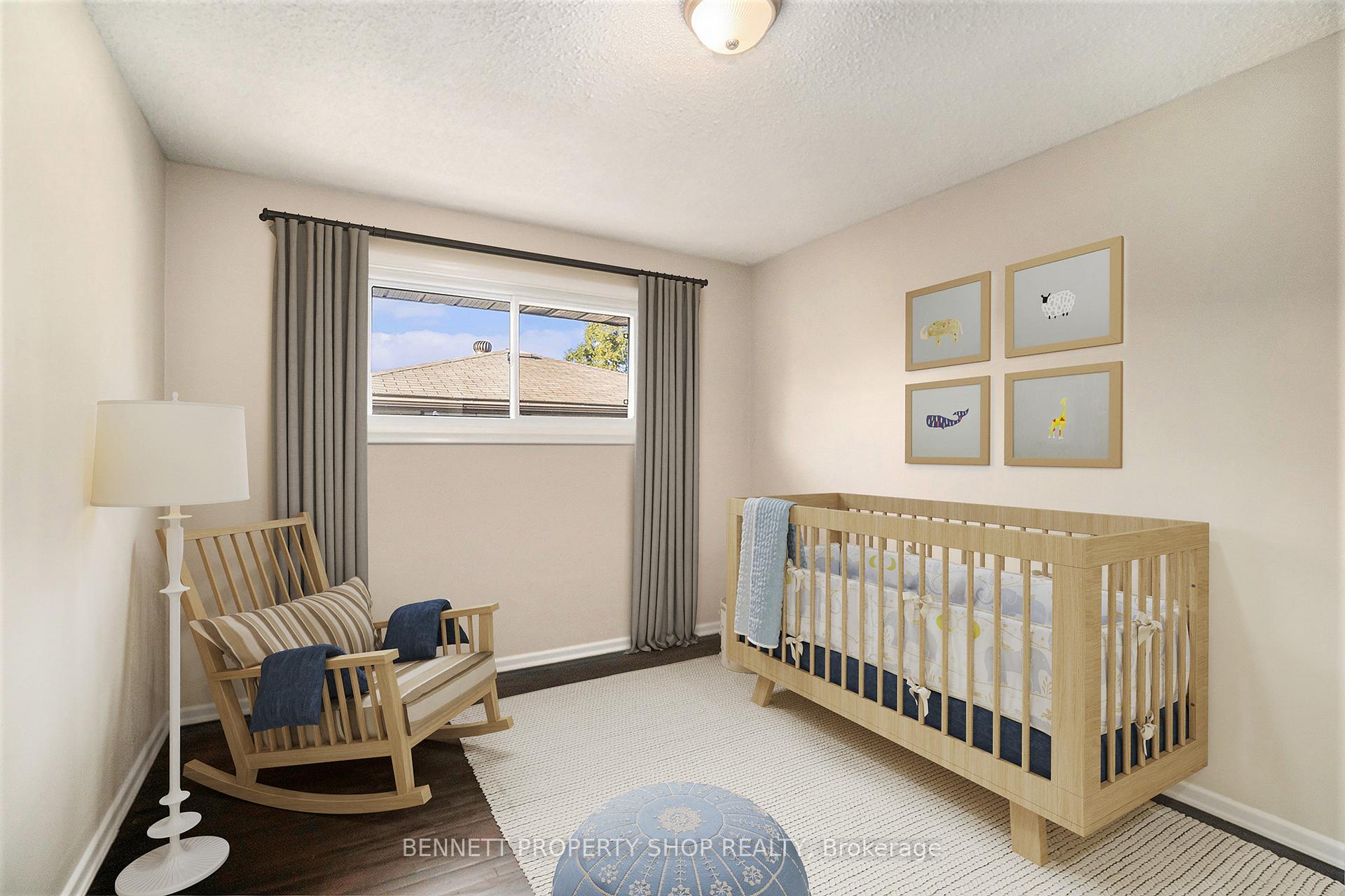 Photo 8 of 2606 Egan Road, Ottawa, Mooneys Bay/Riverside Park — HOMEH