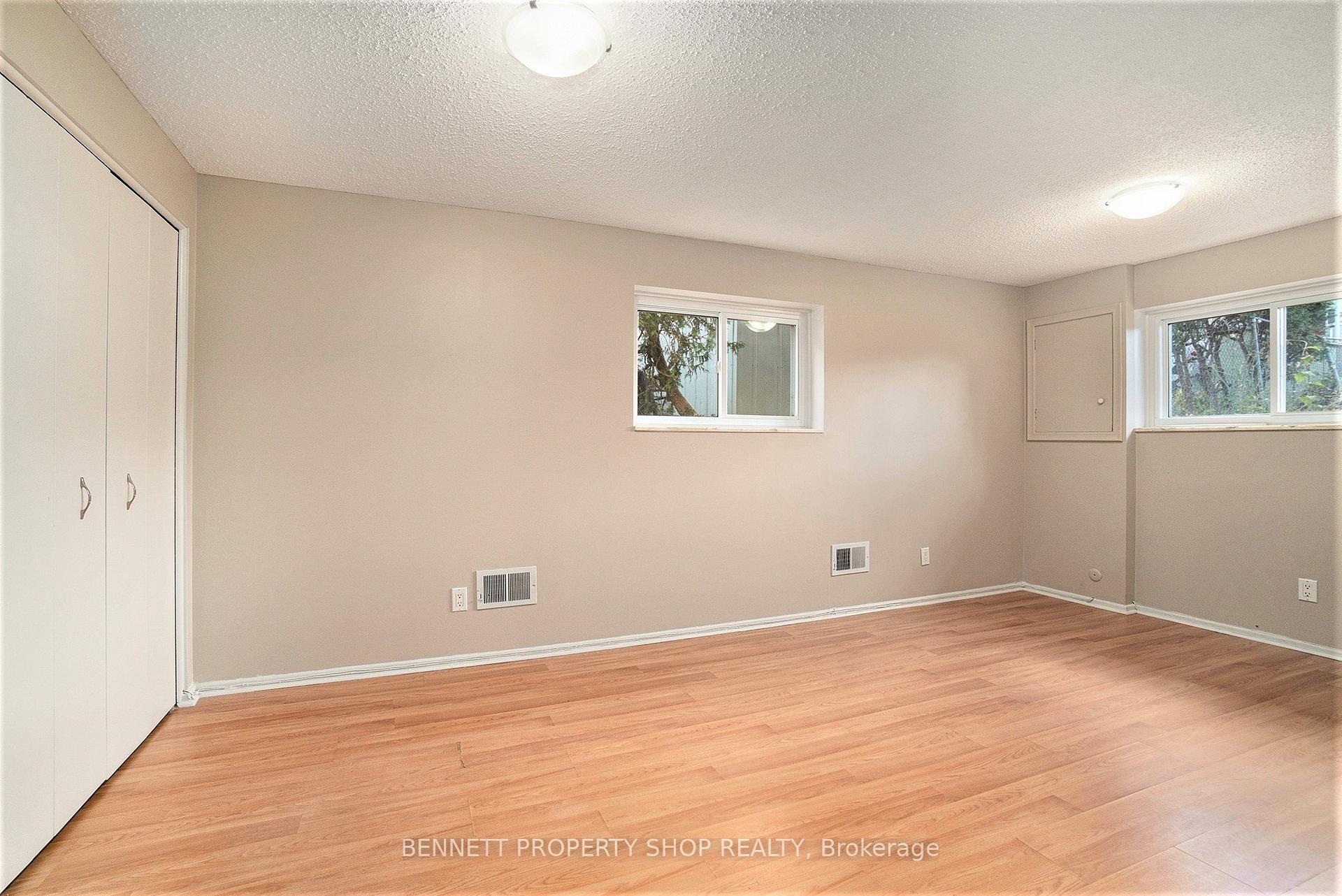 Photo 14 of 2606 Egan Road, Ottawa, Mooneys Bay/Riverside Park — HOMEH