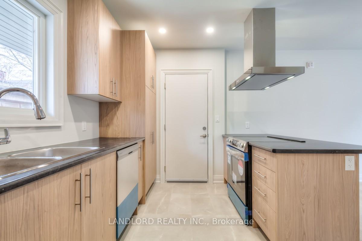 Photo 6 of Unit Laneway, 73 Northcote Avenue, Toronto, Little Portugal — HOMEH