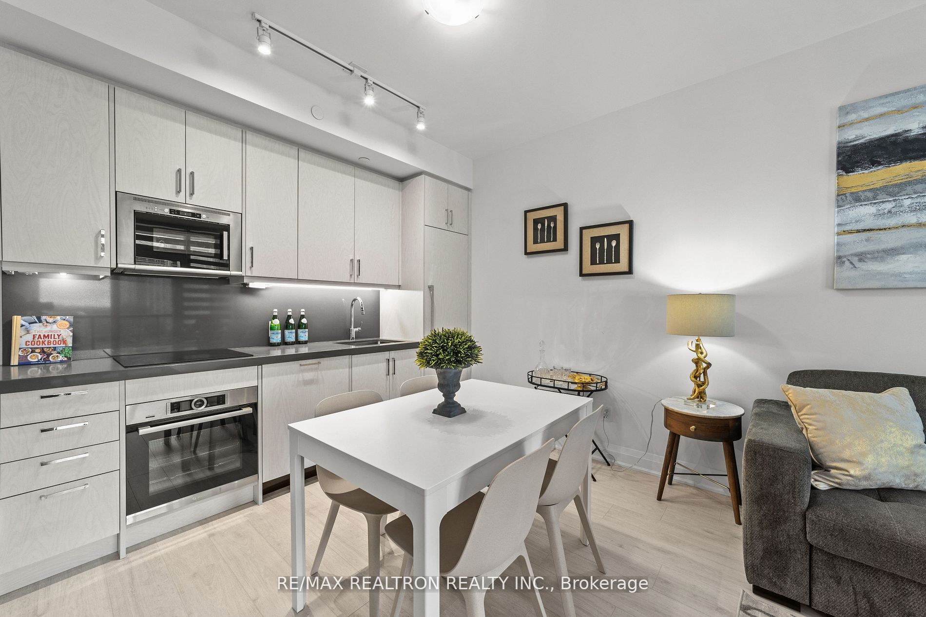 Photo 56 of Unit 714, 10 Gatineau Drive, Vaughan, Beverley Glen — HOMEH
