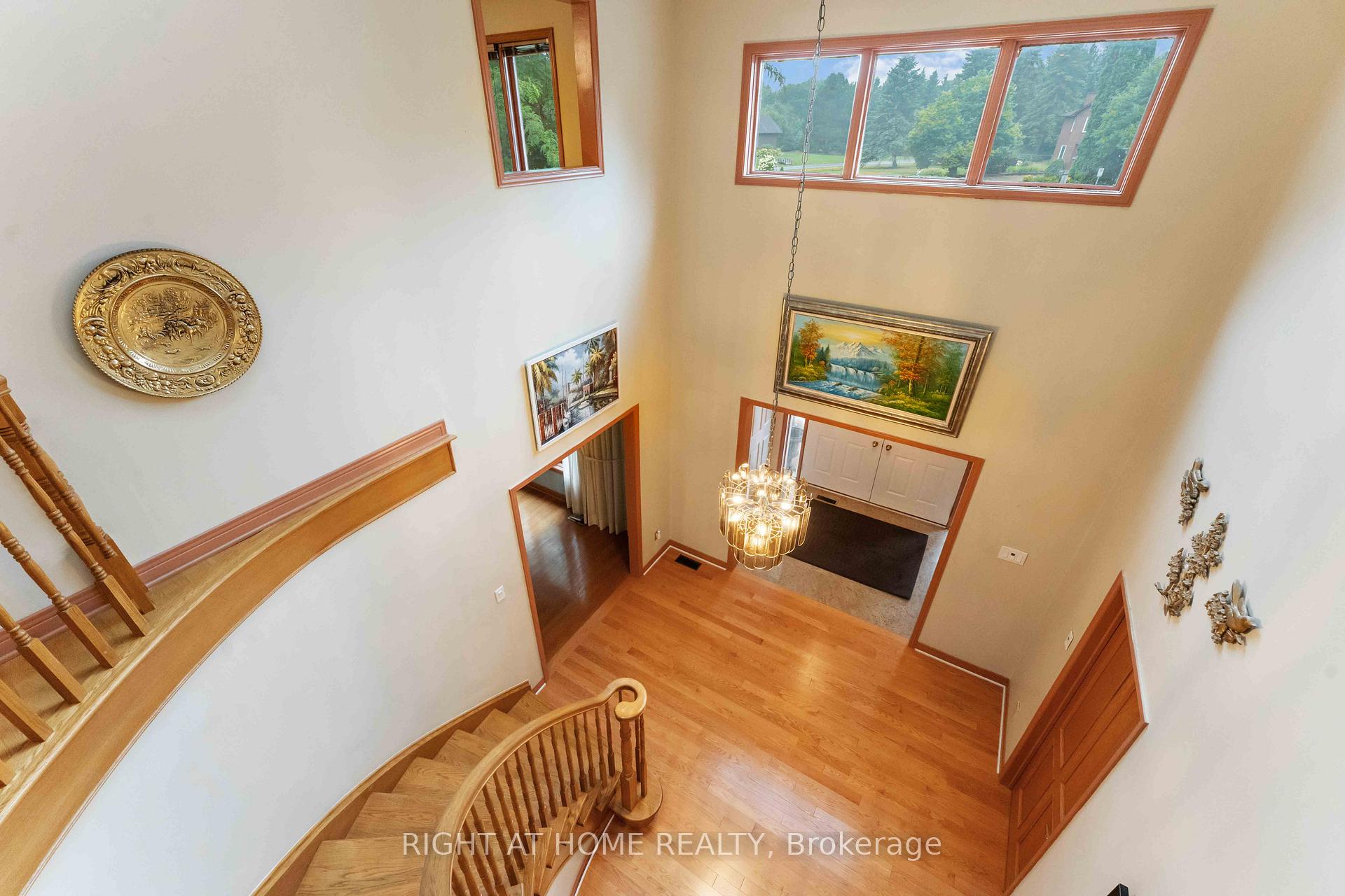 Photo 24 of 2 Muirfield Gardens, Ottawa, Cedar Hill/Orchard Estates — HOMEH