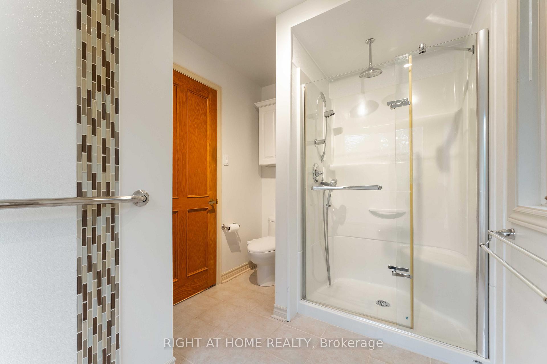 Photo 35 of 2 Muirfield Gardens, Ottawa, Cedar Hill/Orchard Estates — HOMEH