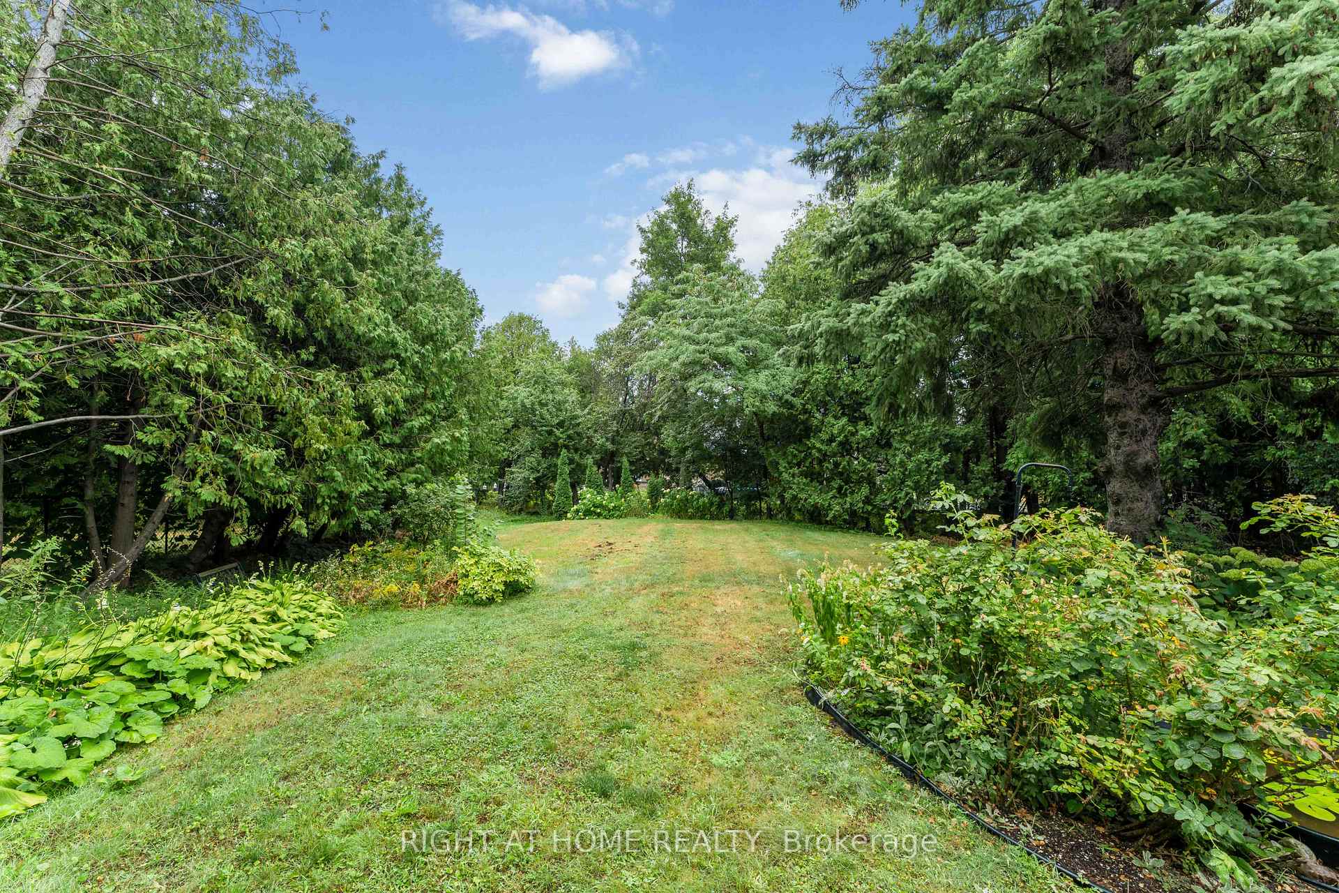 Photo 48 of 2 Muirfield Gardens, Ottawa, Cedar Hill/Orchard Estates — HOMEH