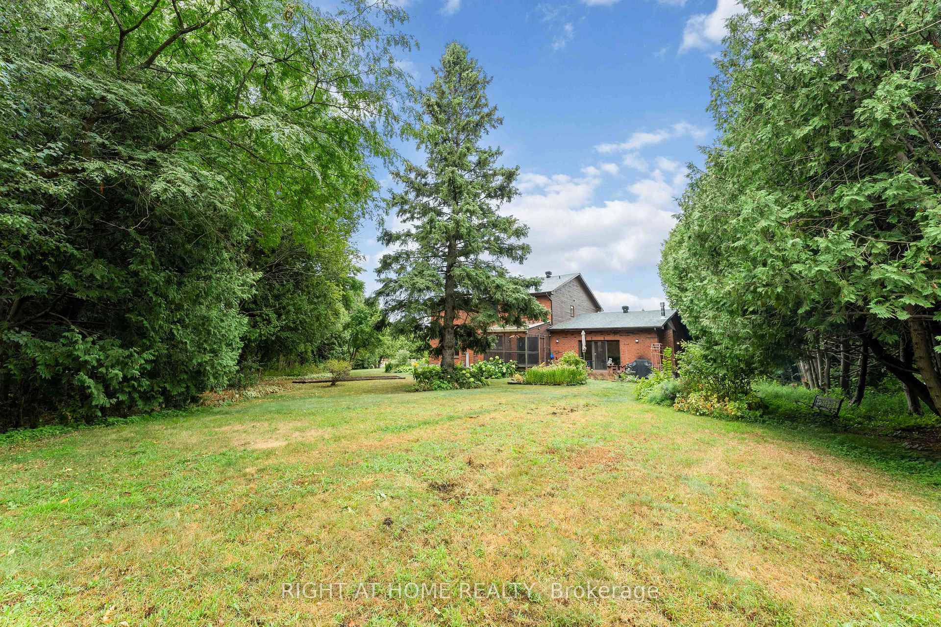 Photo 38 of 2 Muirfield Gardens, Ottawa, Cedar Hill/Orchard Estates — HOMEH