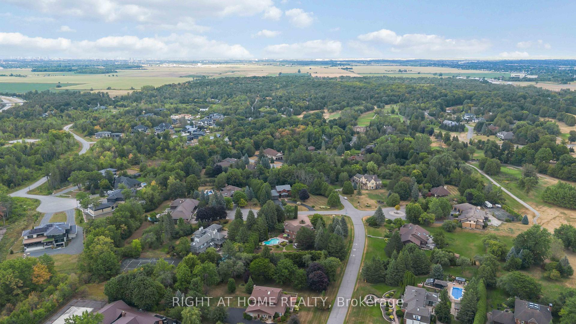Photo 39 of 2 Muirfield Gardens, Ottawa, Cedar Hill/Orchard Estates — HOMEH