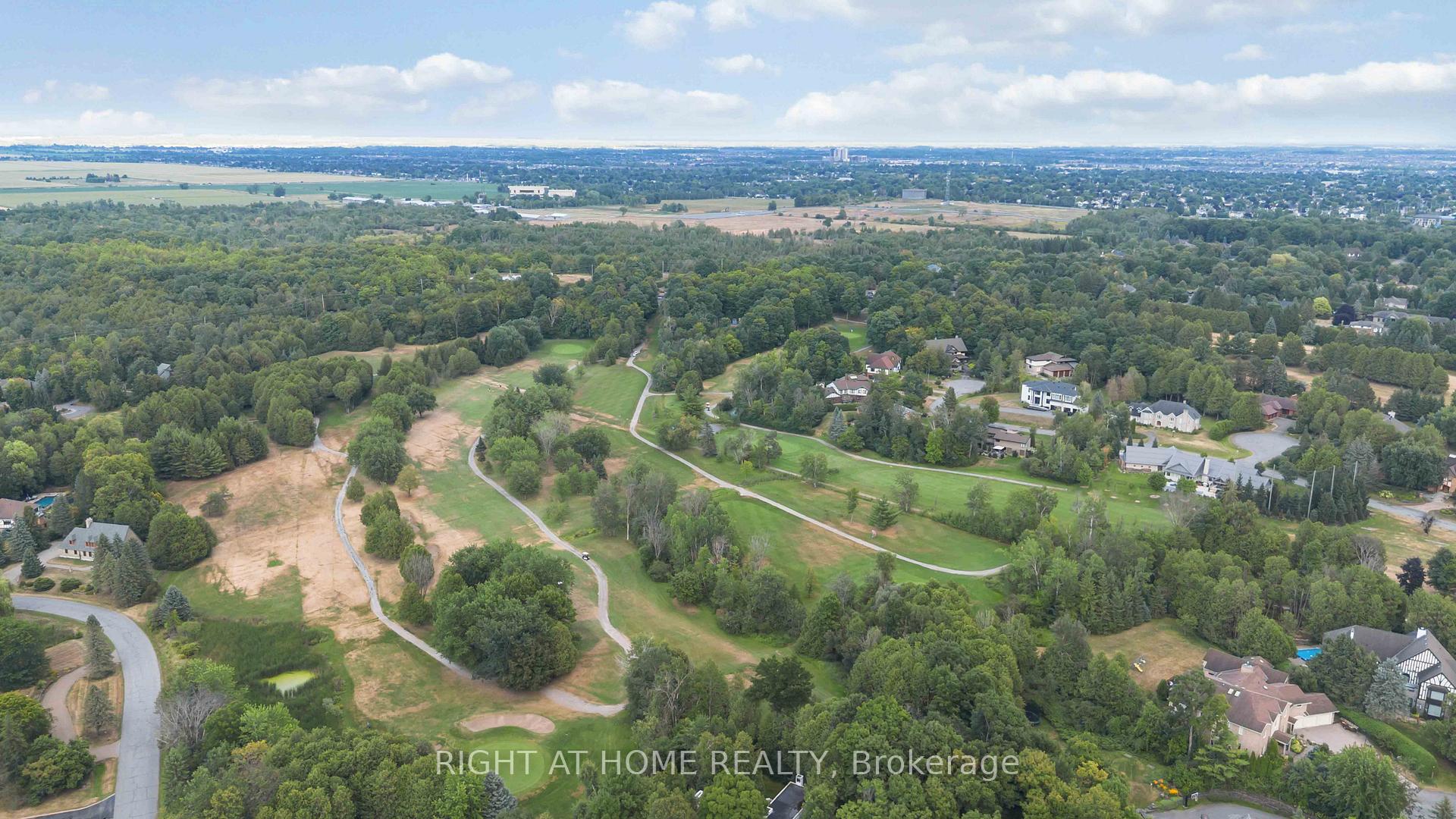 Photo 41 of 2 Muirfield Gardens, Ottawa, Cedar Hill/Orchard Estates — HOMEH
