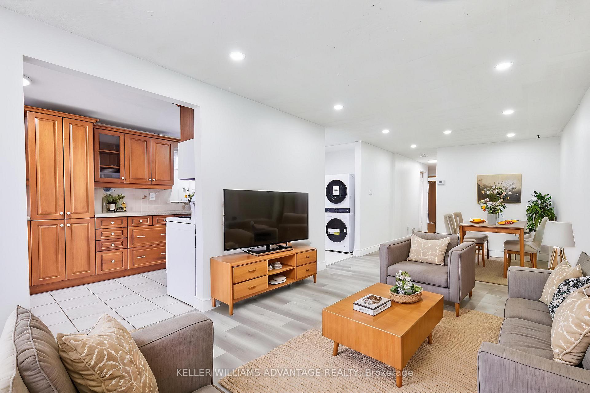 Photo 1 of Unit Unit A, 23 Parsell Square, Scarborough, Malvern — HOMEH