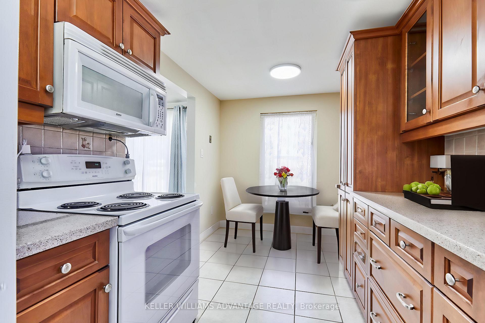 Photo 4 of Unit Unit A, 23 Parsell Square, Scarborough, Malvern — HOMEH