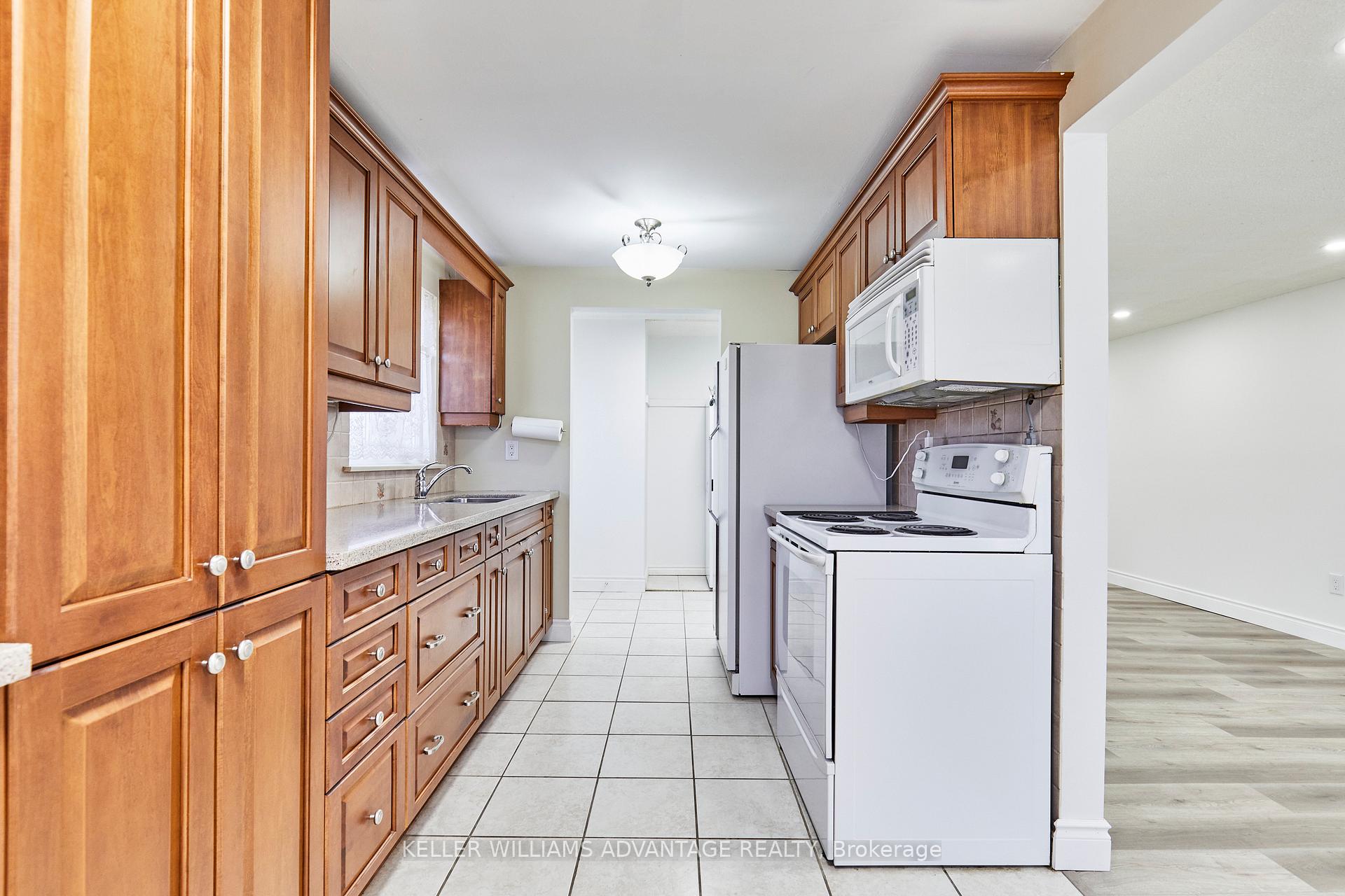 Photo 5 of Unit Unit A, 23 Parsell Square, Scarborough, Malvern — HOMEH