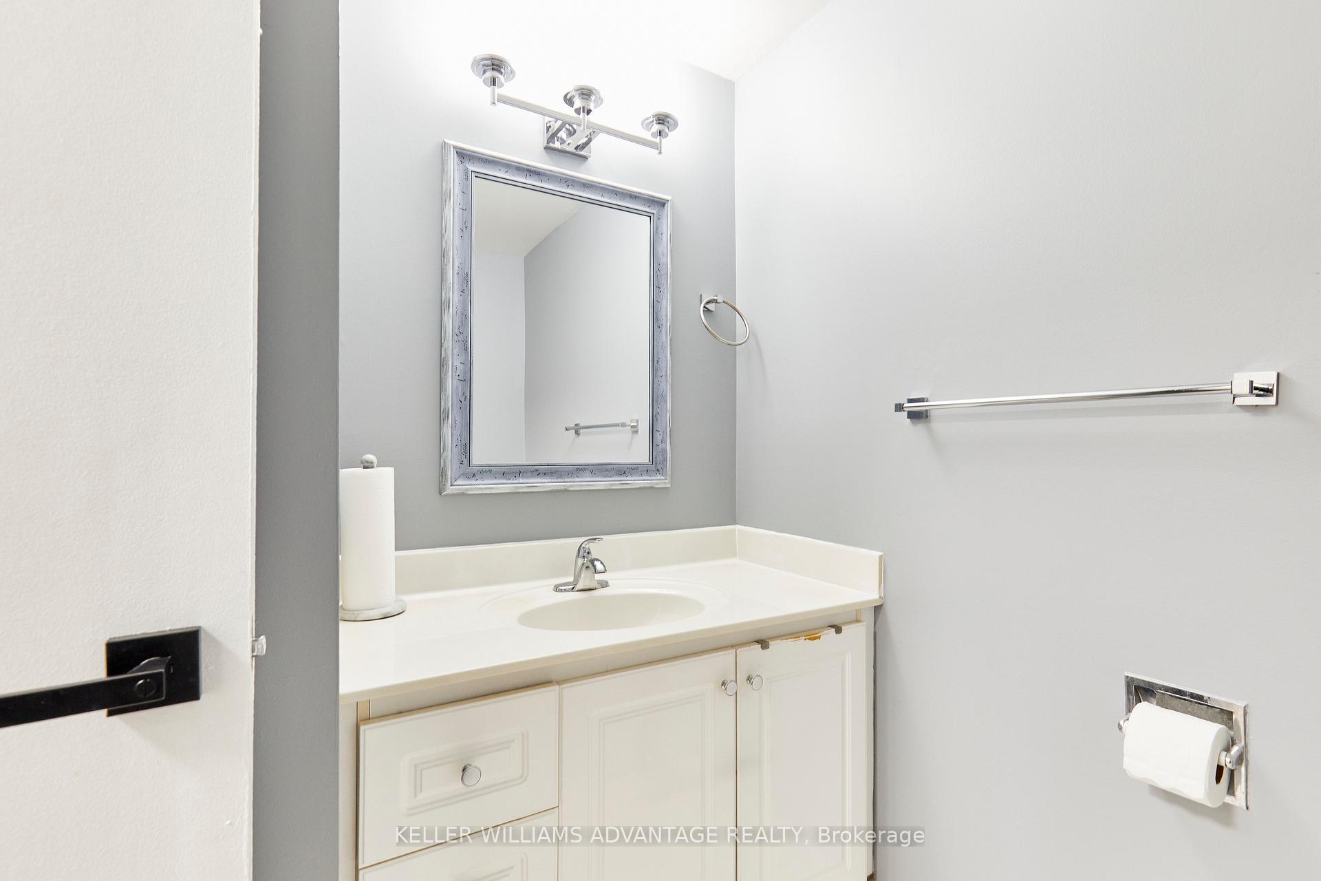 Photo 15 of Unit Unit A, 23 Parsell Square, Scarborough, Malvern — HOMEH