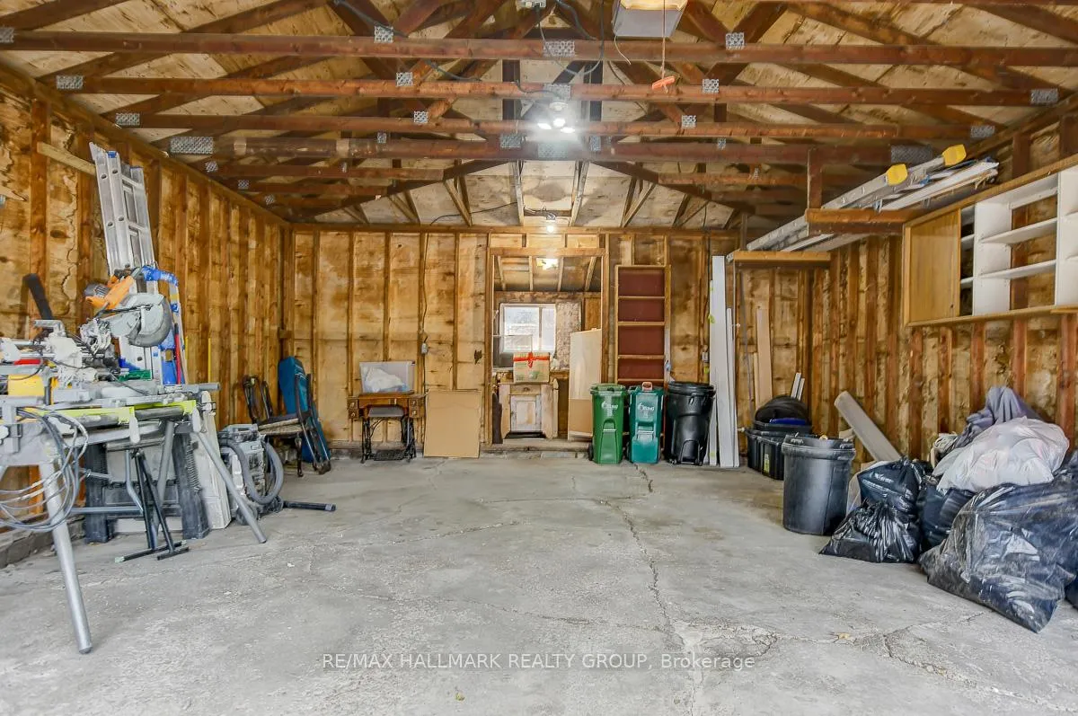 Photo 36 of 13 Dunham Street, Ottawa, Cardinal Heights — HOMEH