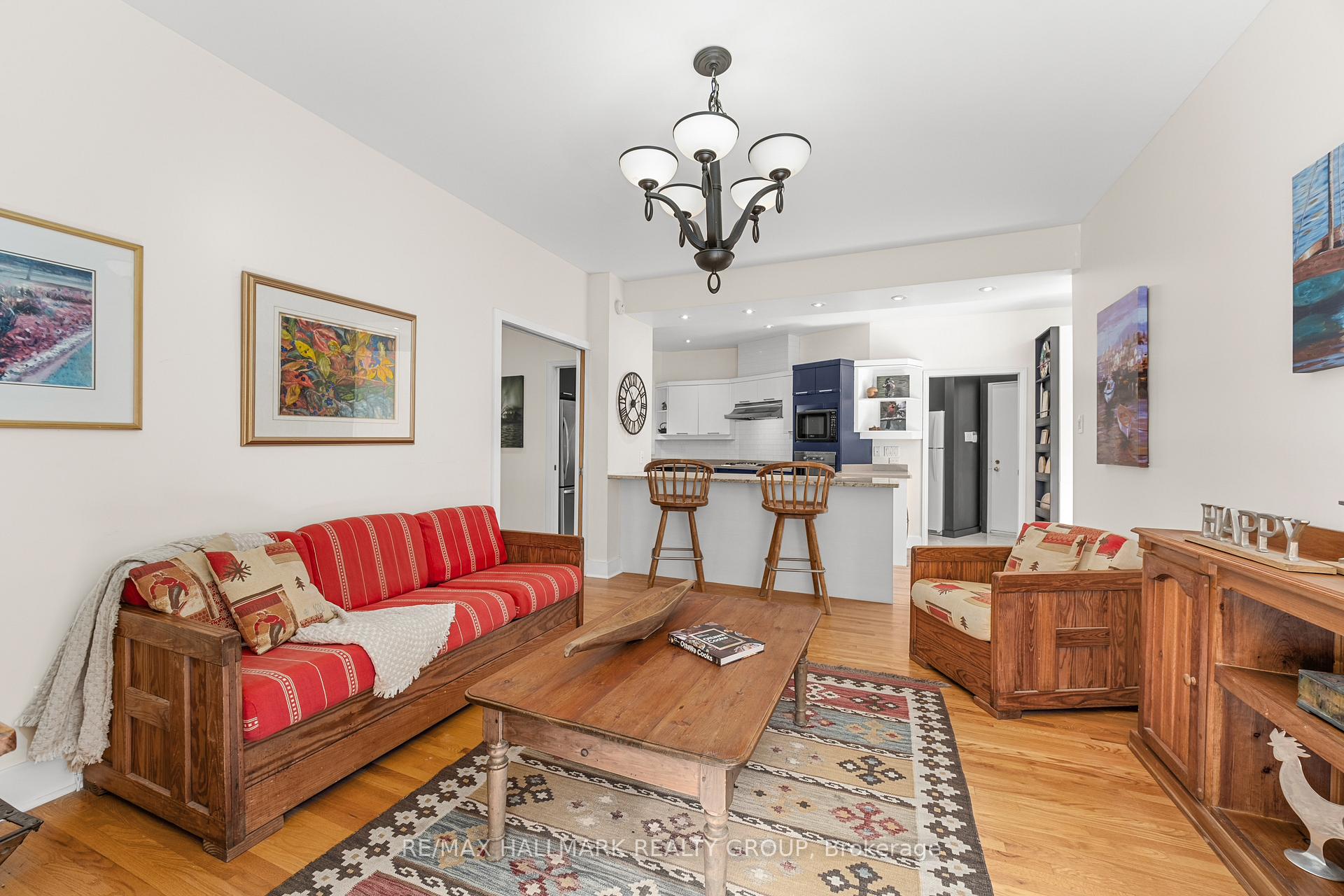 Photo 14 of 4790 Massey Lane, Ottawa, Rothwell Heights — HOMEH