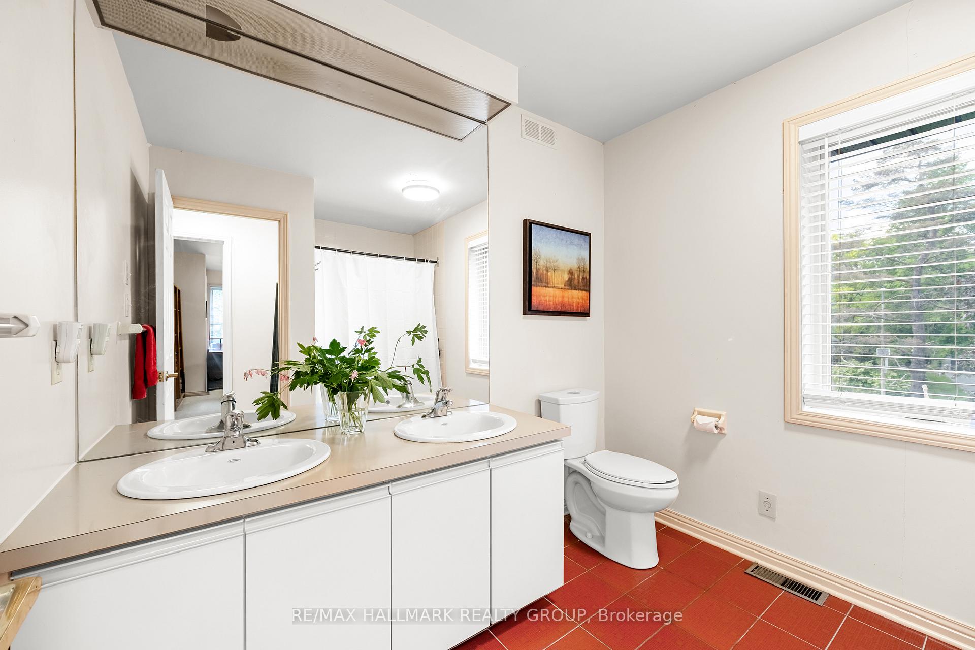 Photo 24 of 4790 Massey Lane, Ottawa, Rothwell Heights — HOMEH