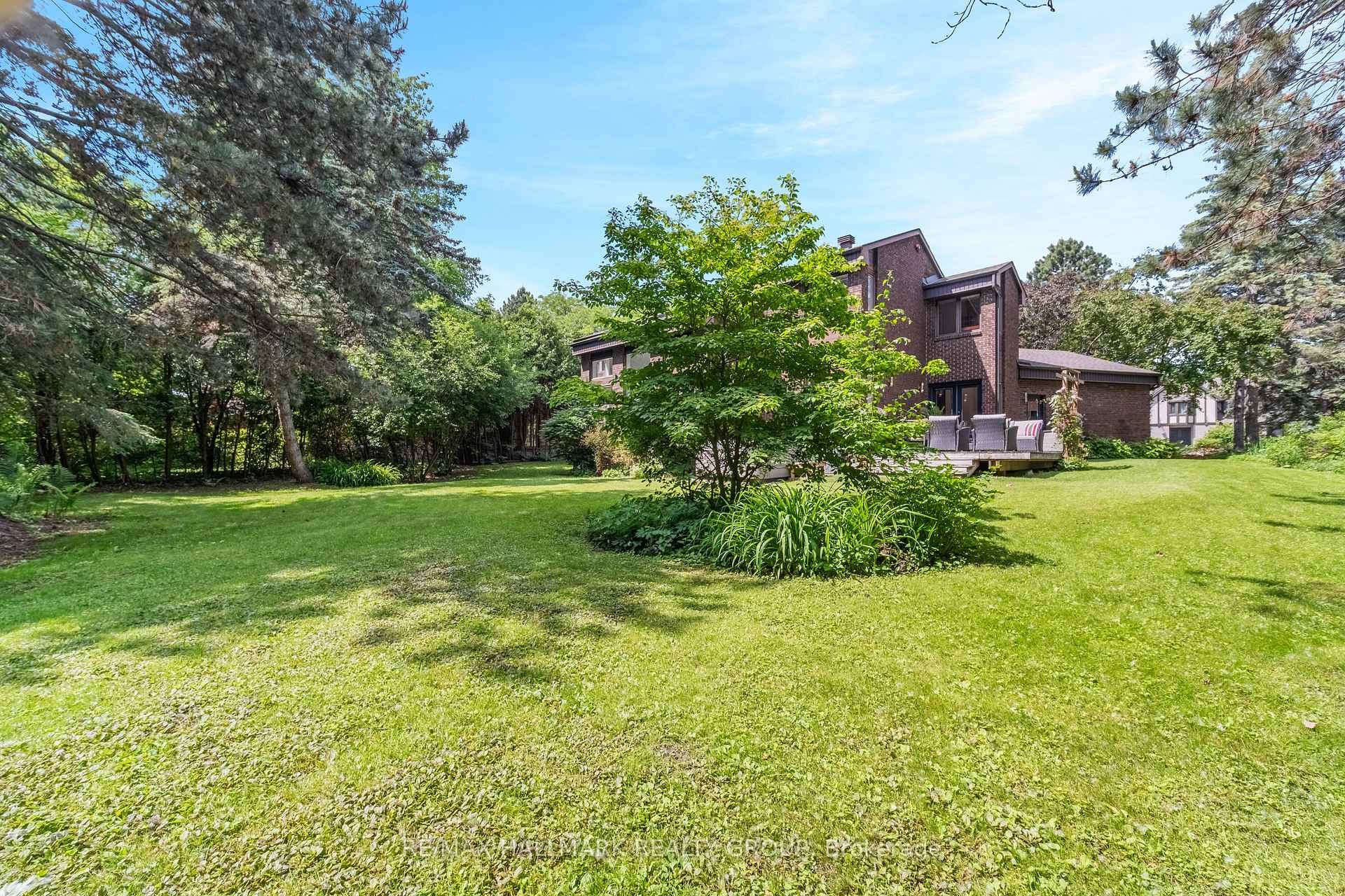 Photo 38 of 4790 Massey Lane, Ottawa, Rothwell Heights — HOMEH