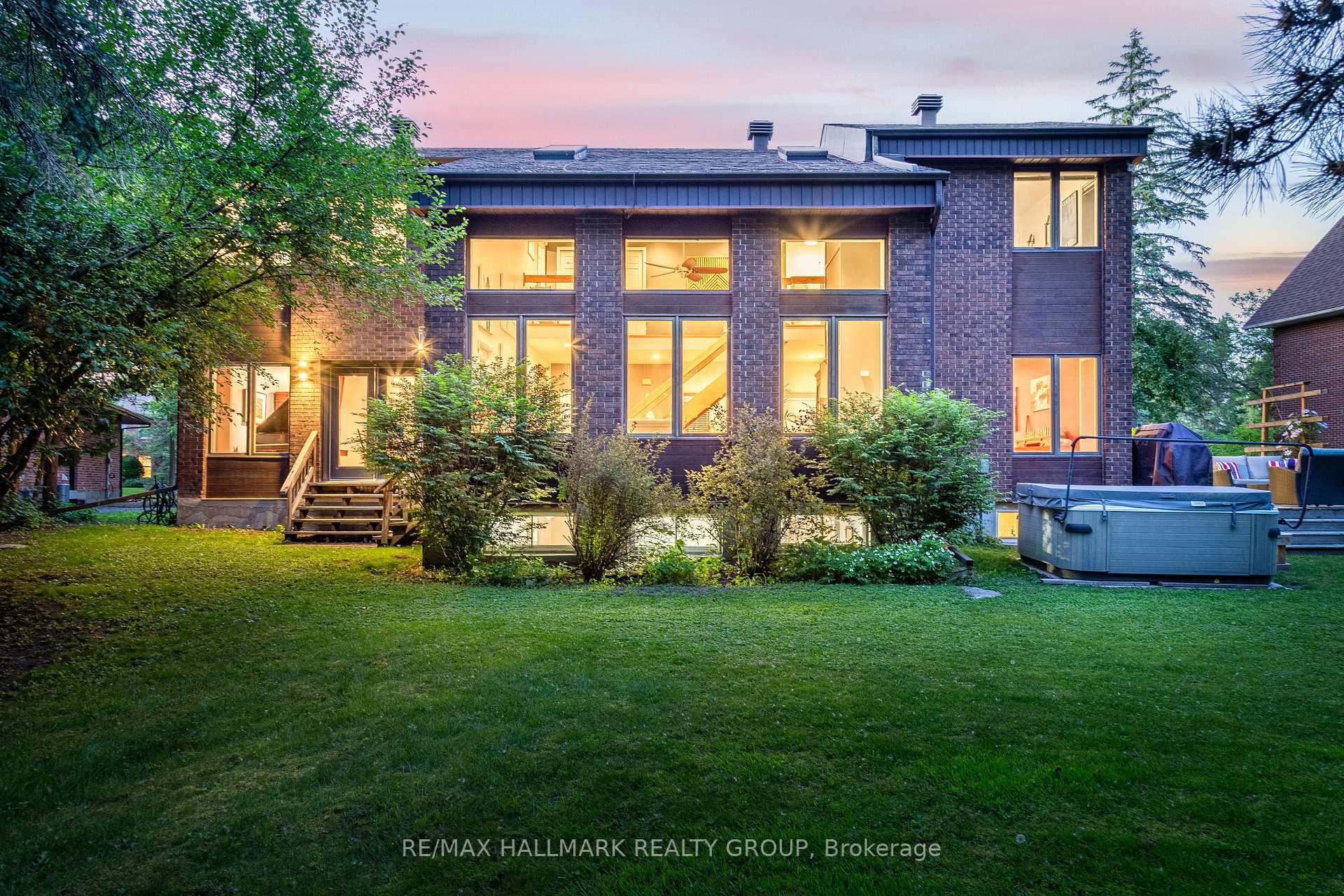Photo 40 of 4790 Massey Lane, Ottawa, Rothwell Heights — HOMEH