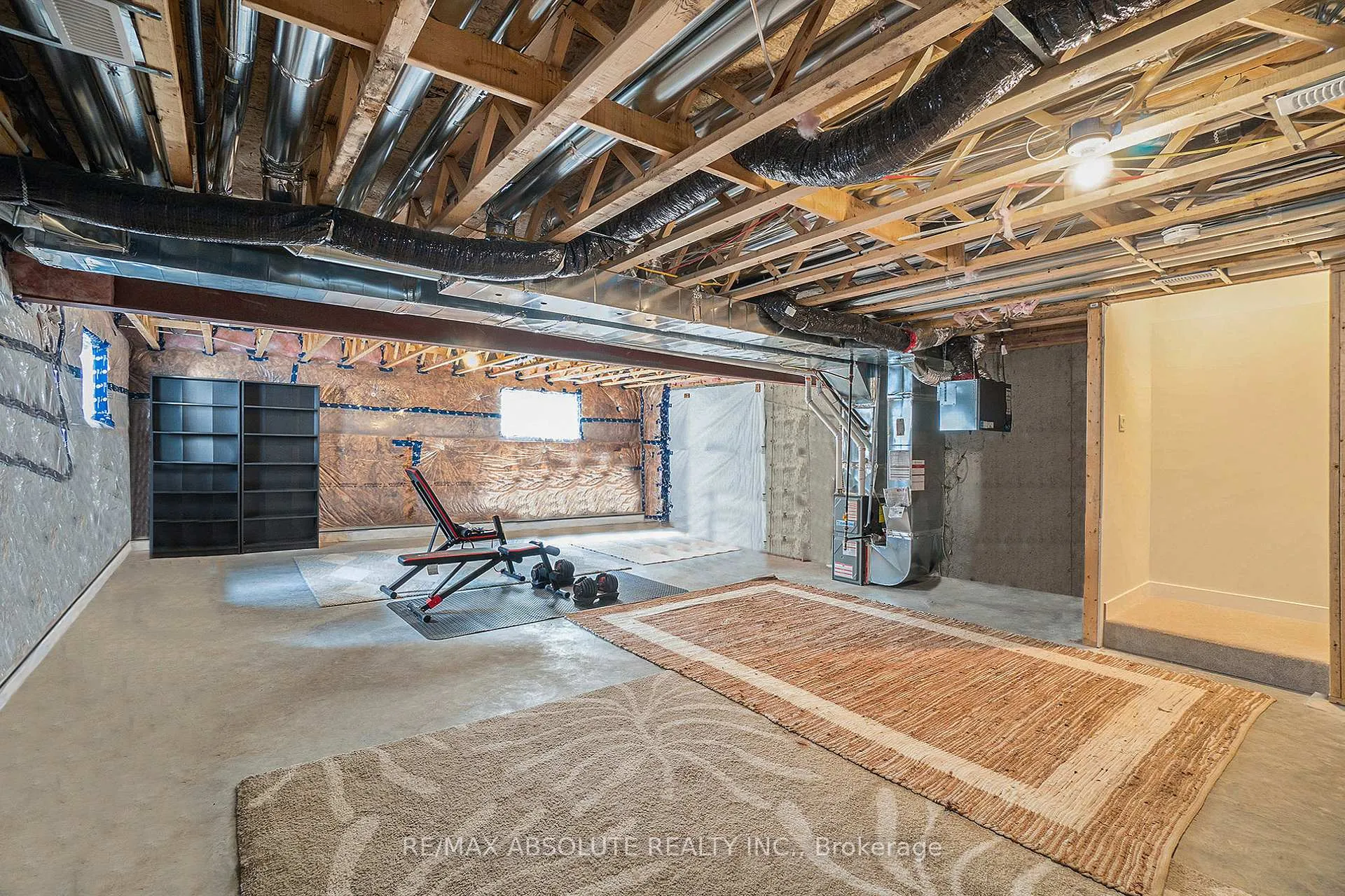 Photo 24 of 29 Mac Beattie Drive S, Arnprior — HOMEH