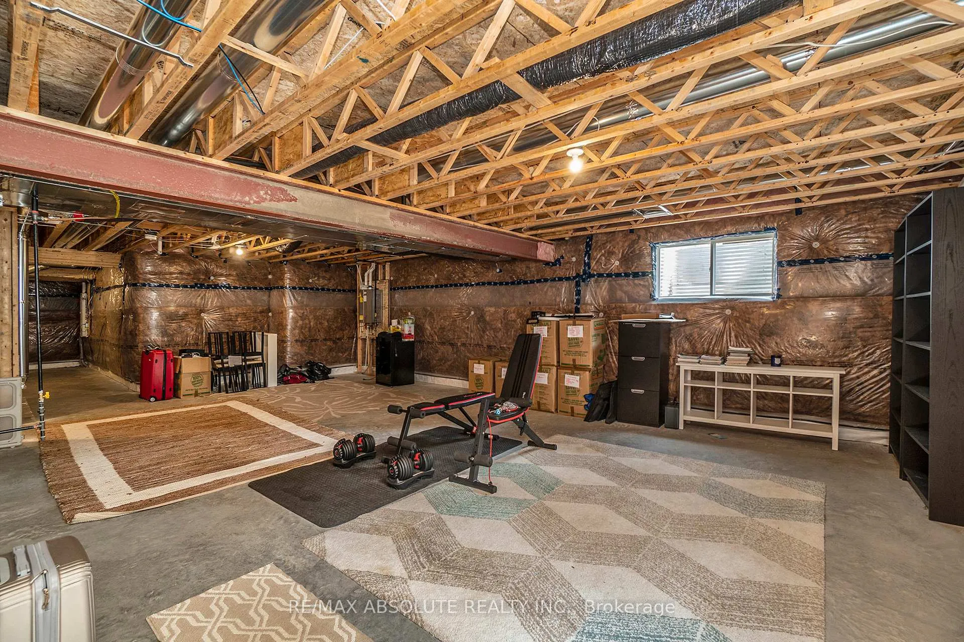 Photo 27 of 29 Mac Beattie Drive S, Arnprior — HOMEH
