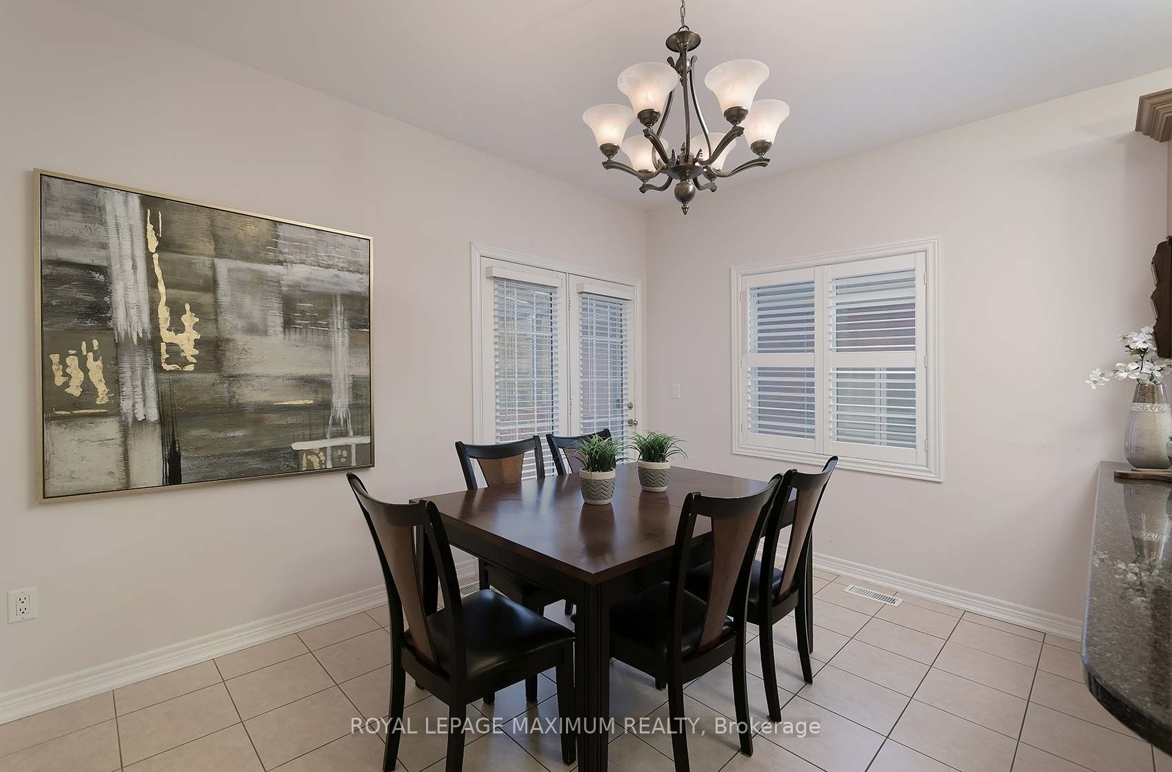 Photo 54 of 212 Ivy Glen Drive, Vaughan, Patterson — HOMEH