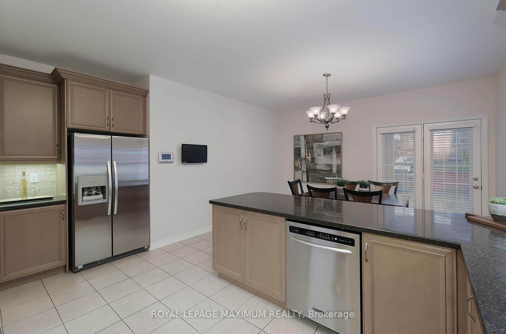 Photo 53 of 212 Ivy Glen Drive, Vaughan, Patterson — HOMEH