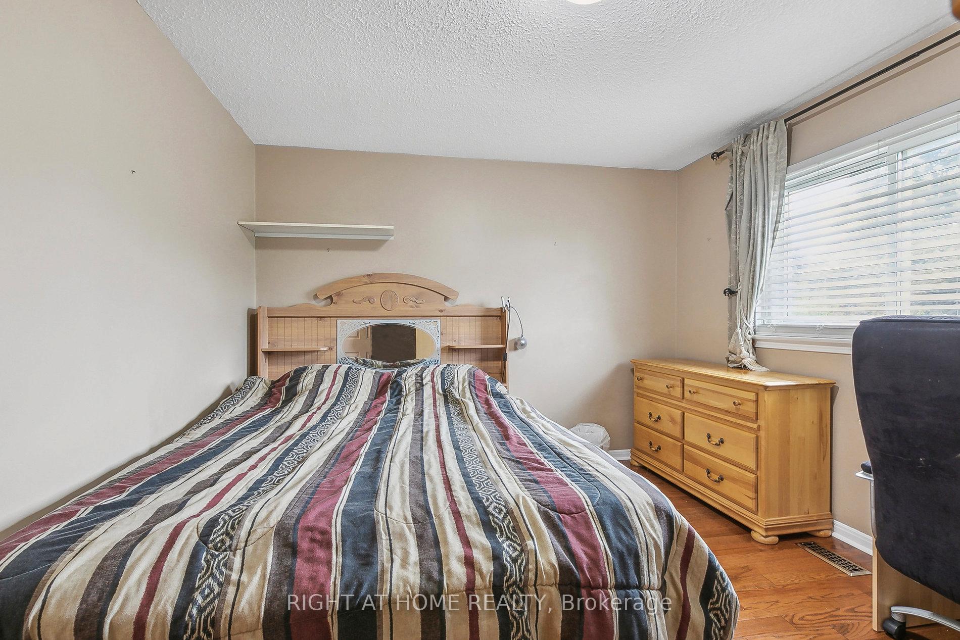 Photo 21 of 258 Braymore Boulevard, Scarborough, Rouge — HOMEH