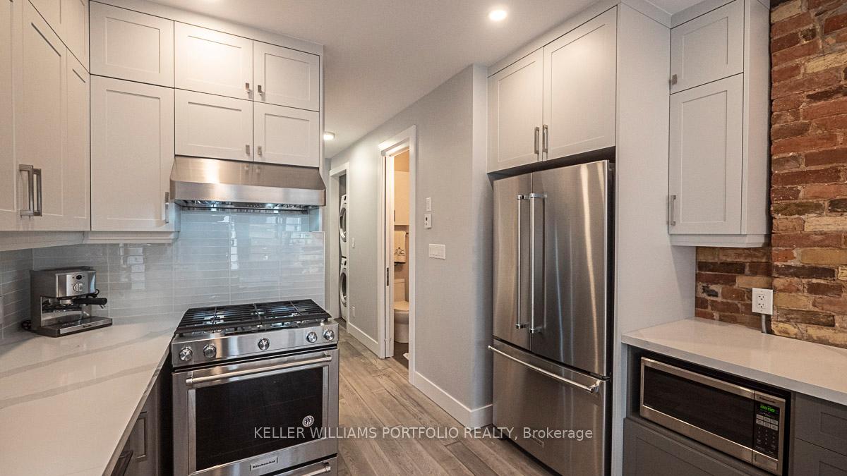 Photo 6 of Unit Unit 1, 207 Beatrice Street, Toronto, Palmerston-Little Italy — HOMEH