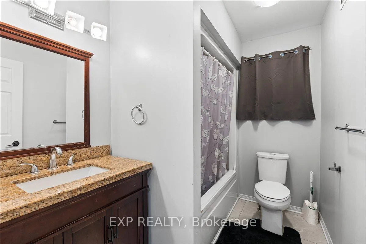 Photo 14 of Unit Upper, 3 Clifford Street, Belleville, Belleville Ward — HOMEH