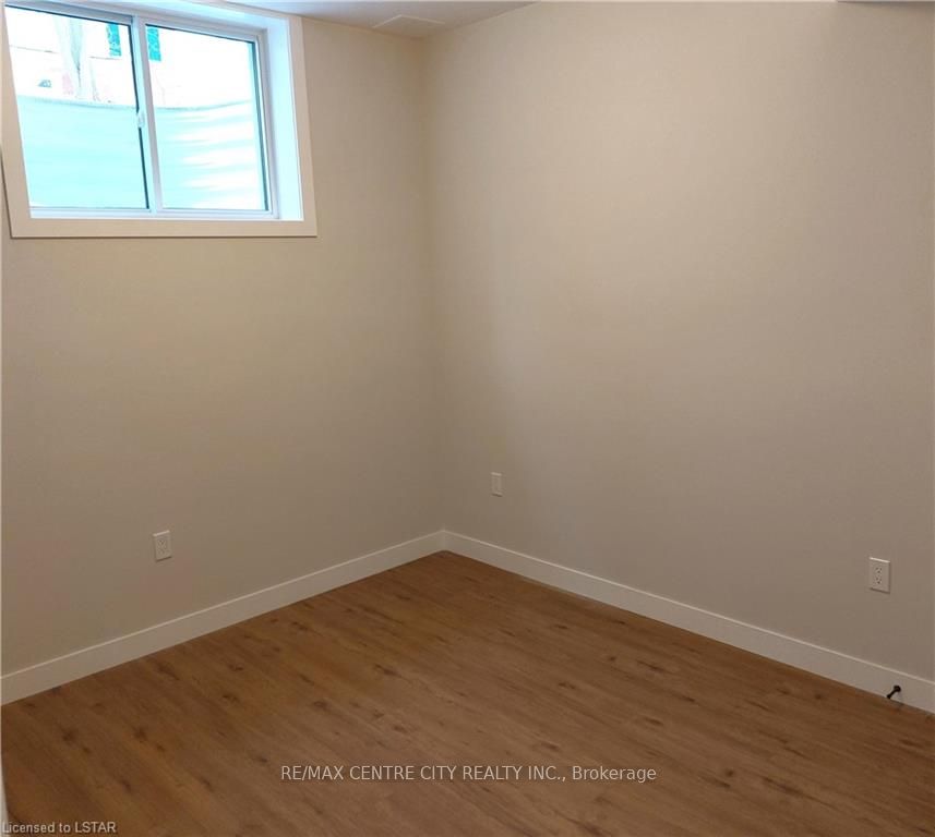 Photo 4 of Unit A - Lower, 9 Oak Street, Bayham, Vienna — HOMEH