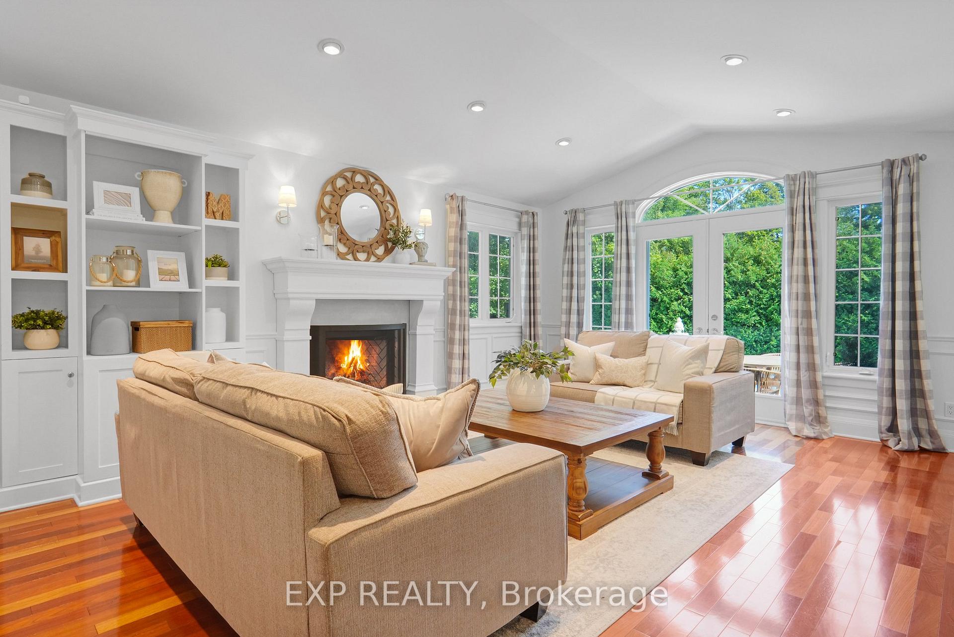 Photo 4 of 72 Delong Drive, Ottawa, Rothwell Heights — HOMEH
