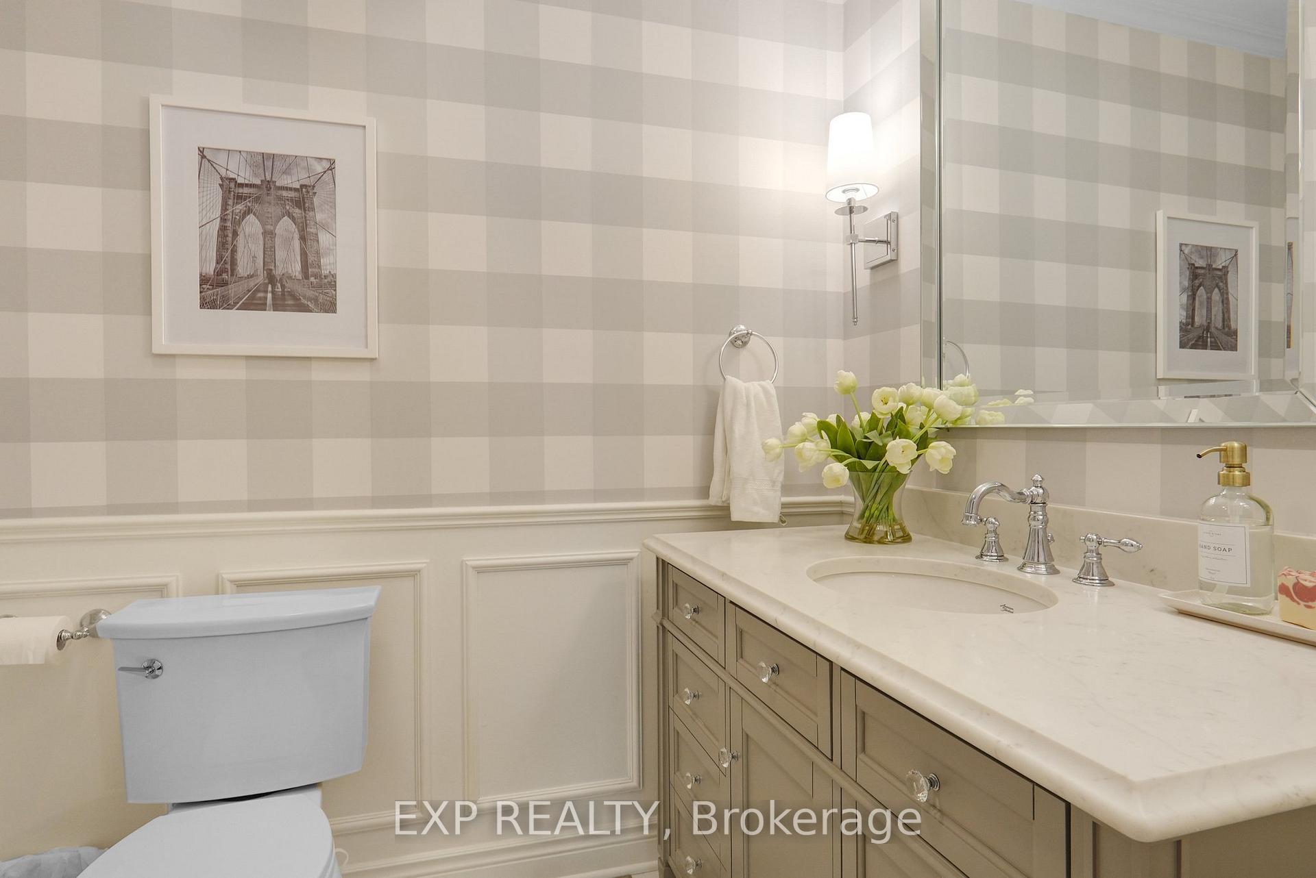 Photo 17 of 72 Delong Drive, Ottawa, Rothwell Heights — HOMEH