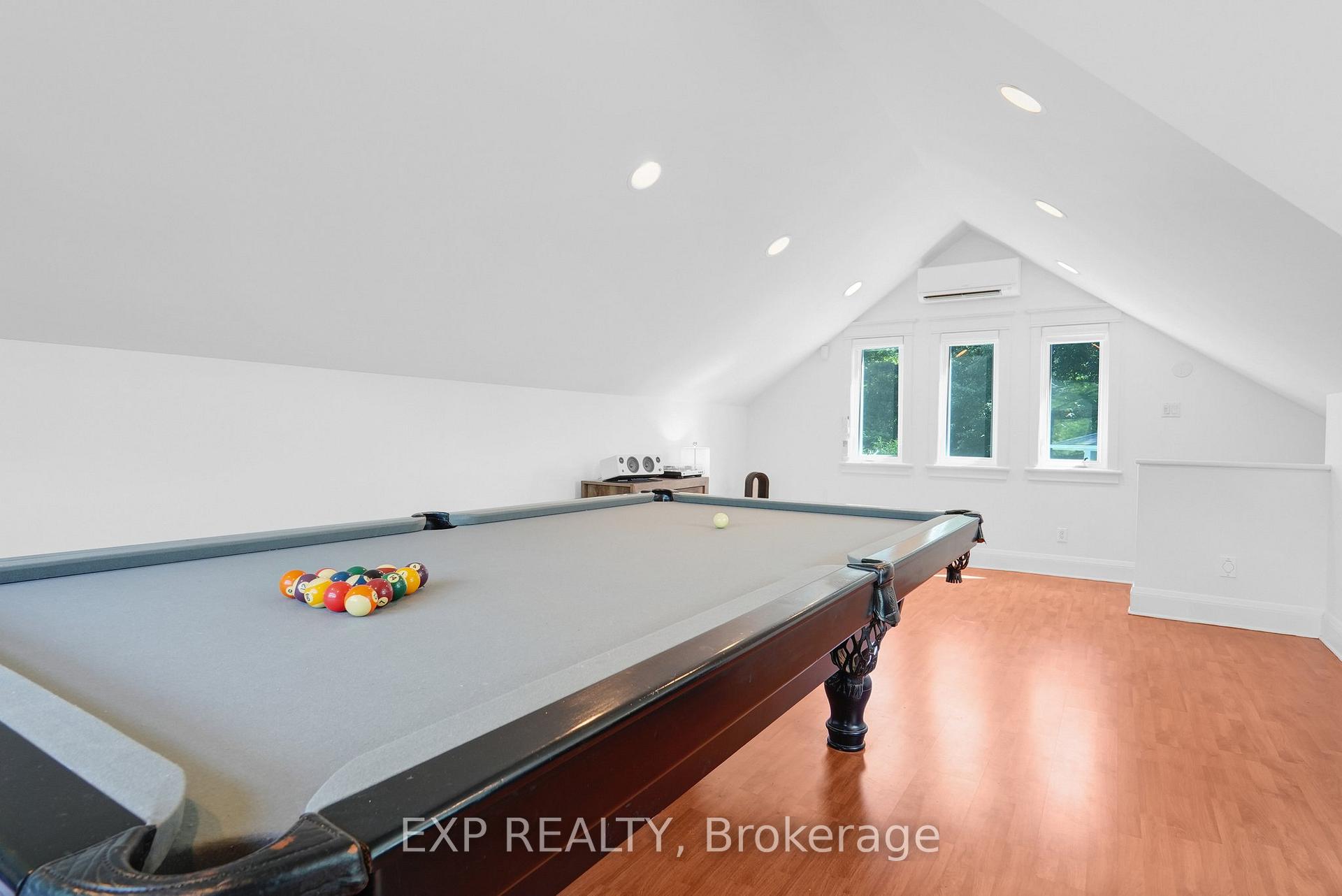 Photo 20 of 72 Delong Drive, Ottawa, Rothwell Heights — HOMEH