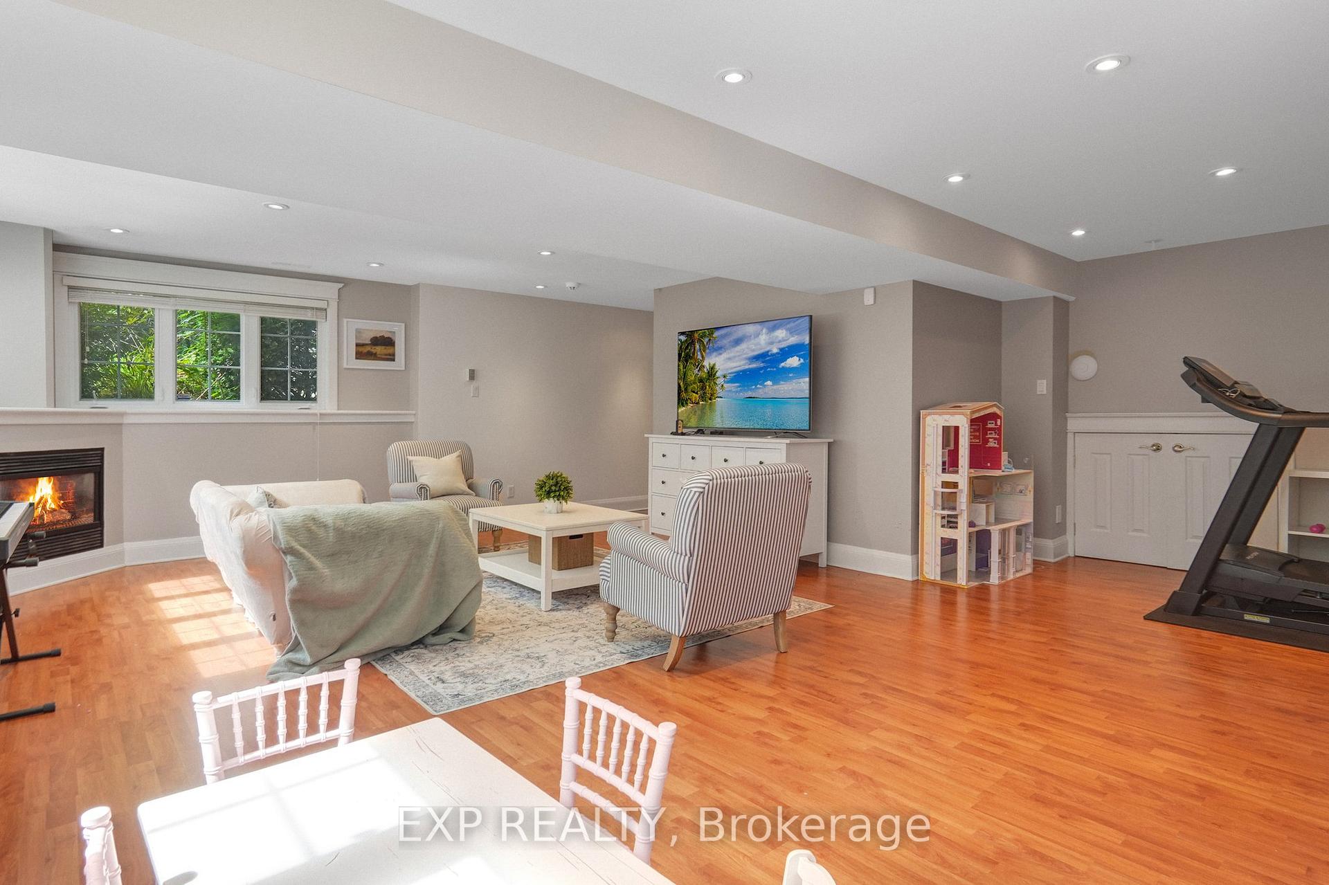 Photo 25 of 72 Delong Drive, Ottawa, Rothwell Heights — HOMEH