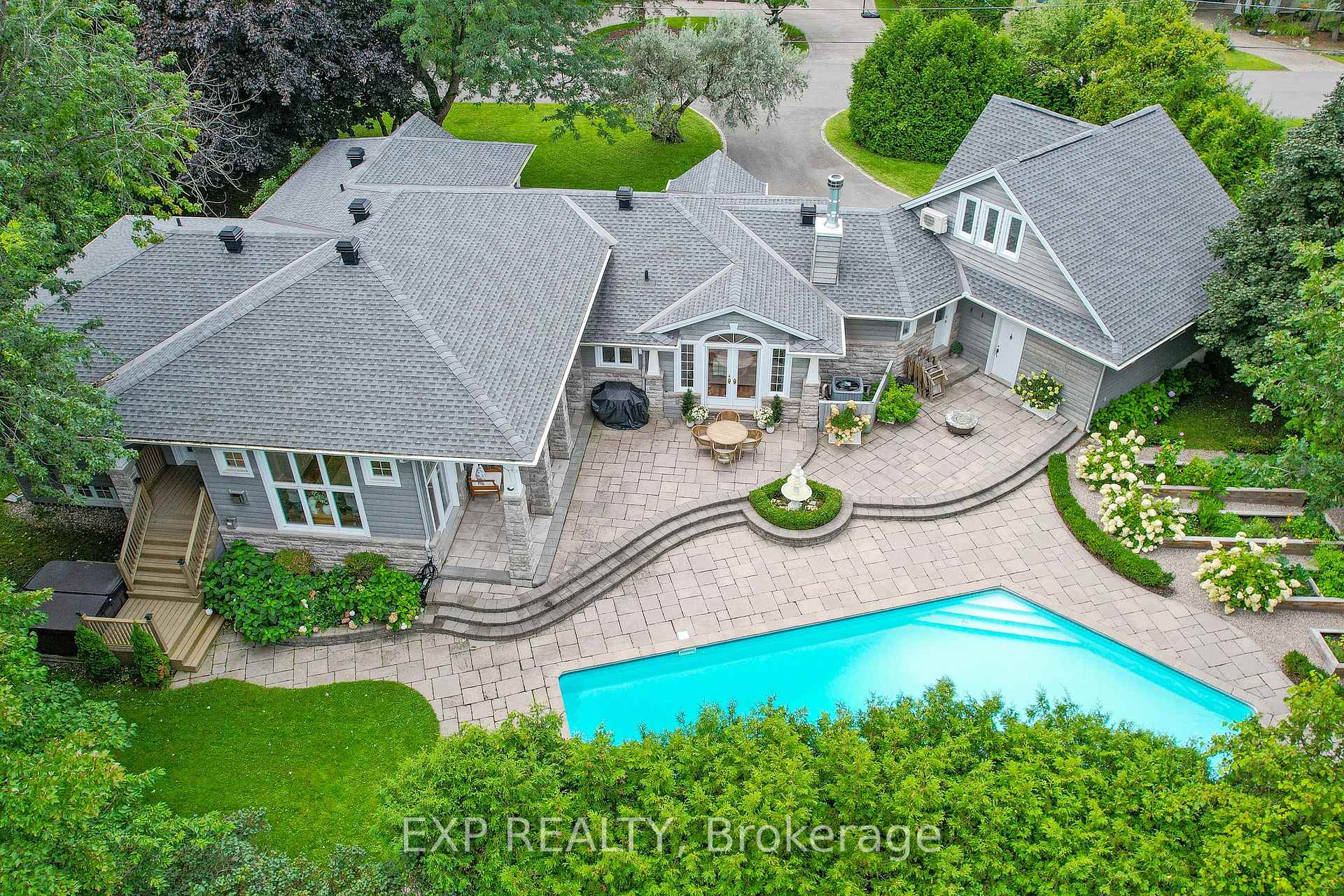 Photo 31 of 72 Delong Drive, Ottawa, Rothwell Heights — HOMEH