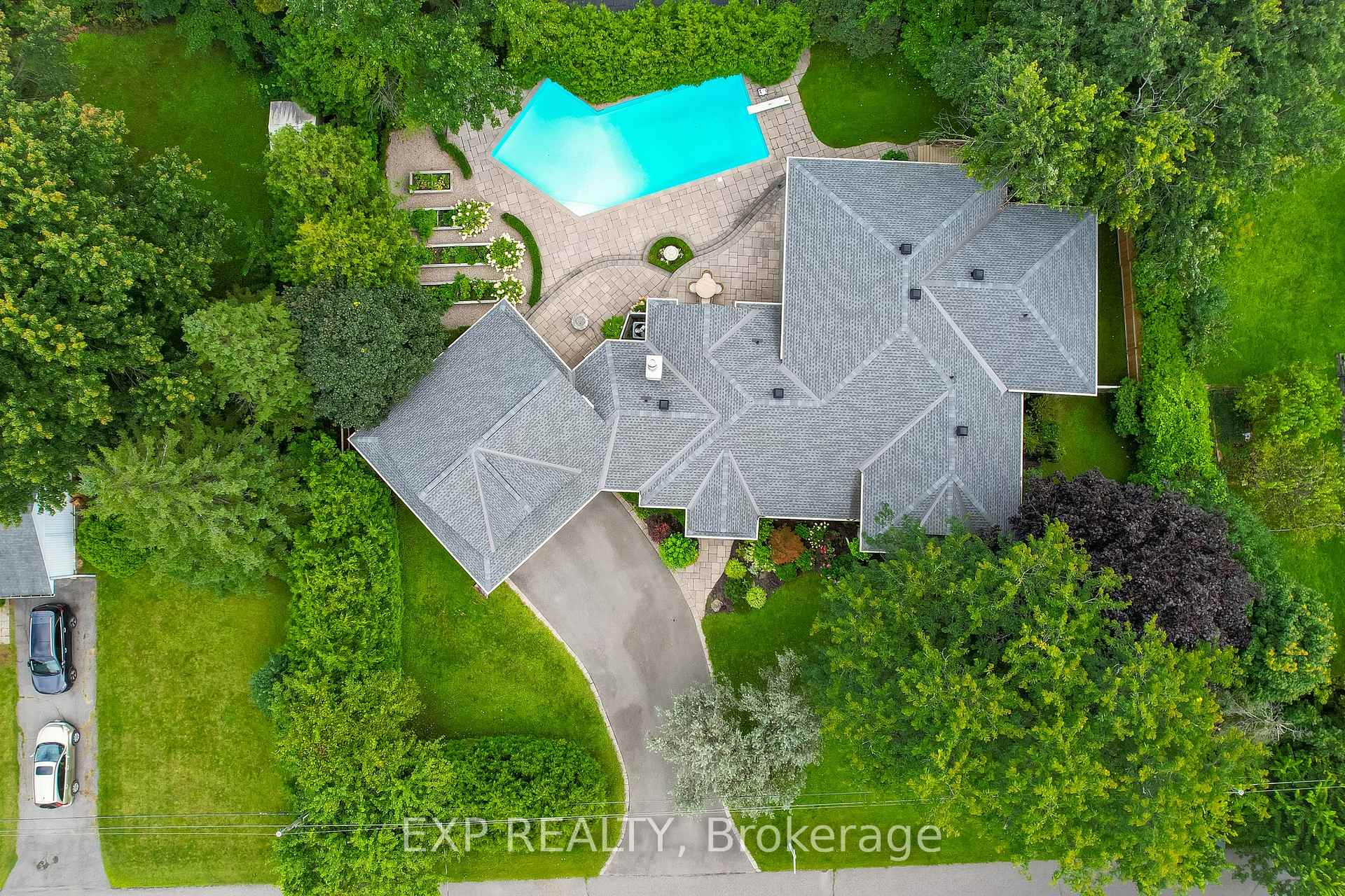 Photo 28 of 72 Delong Drive, Ottawa, Rothwell Heights — HOMEH