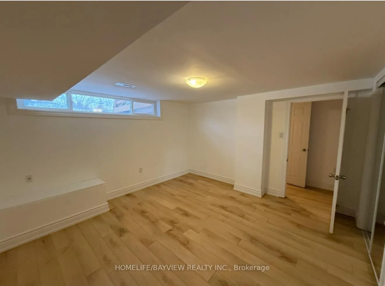 Photo 4 of 44 Richardson Drive, Aurora, Aurora Highlands — HOMEH
