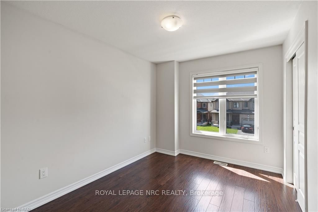 Photo 16 of 21 Elderberry Road, Thorold, Confederation Heights — HOMEH