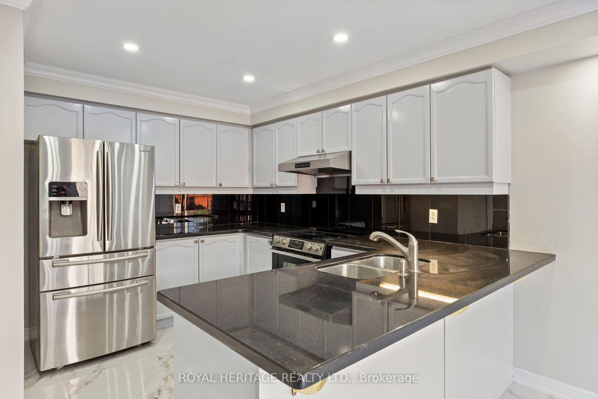 Photo 38 of 4 Virginia Drive, Whitby, Pringle Creek — HOMEH