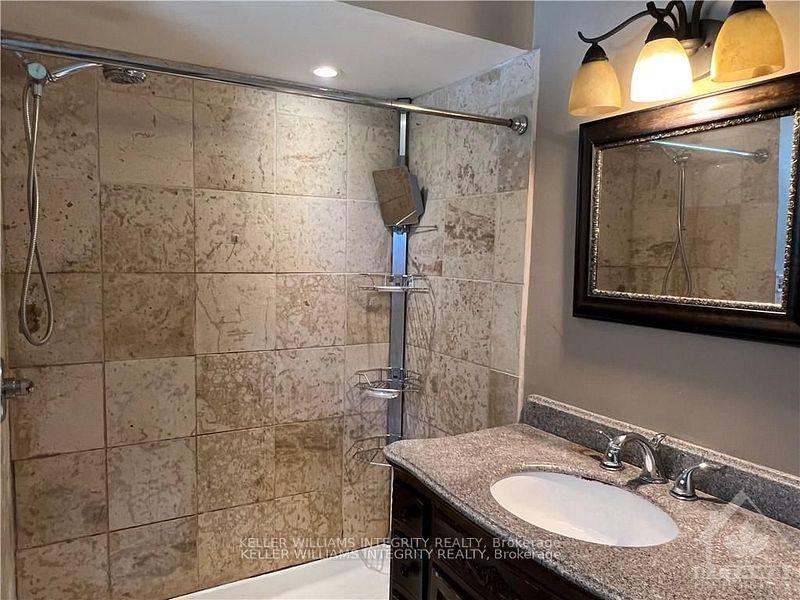Photo 10 of 17 Grangemill Avenue, Ottawa, Lynwood Village — HOMEH