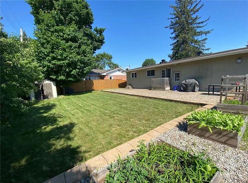 Photo 19 of 17 Grangemill Avenue, Ottawa, Lynwood Village — HOMEH