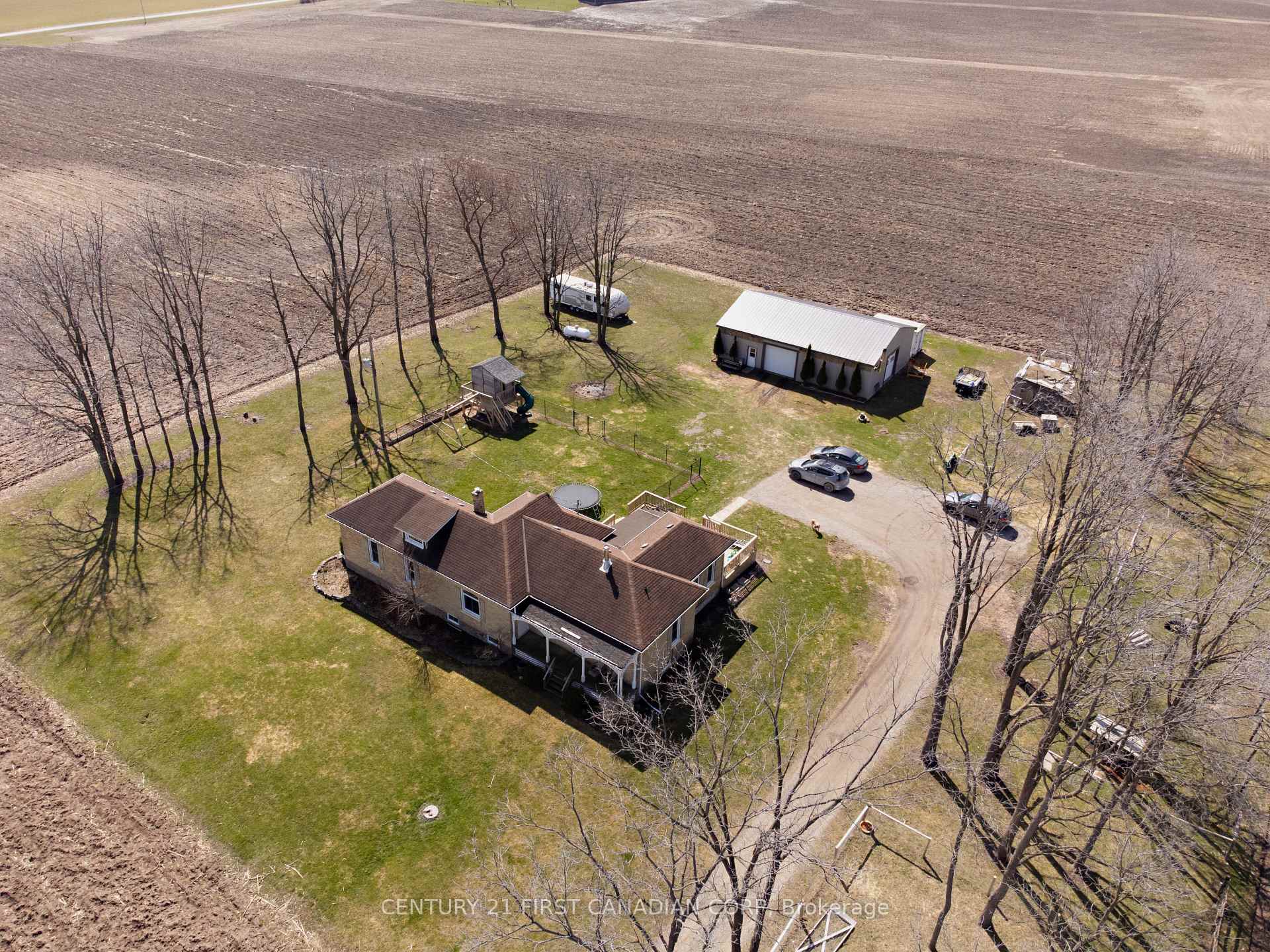 Photo 2 of 30159 Centre DR Road, Adelaide Metcalfe, Rural Adelaide Metcalfe — HOMEH