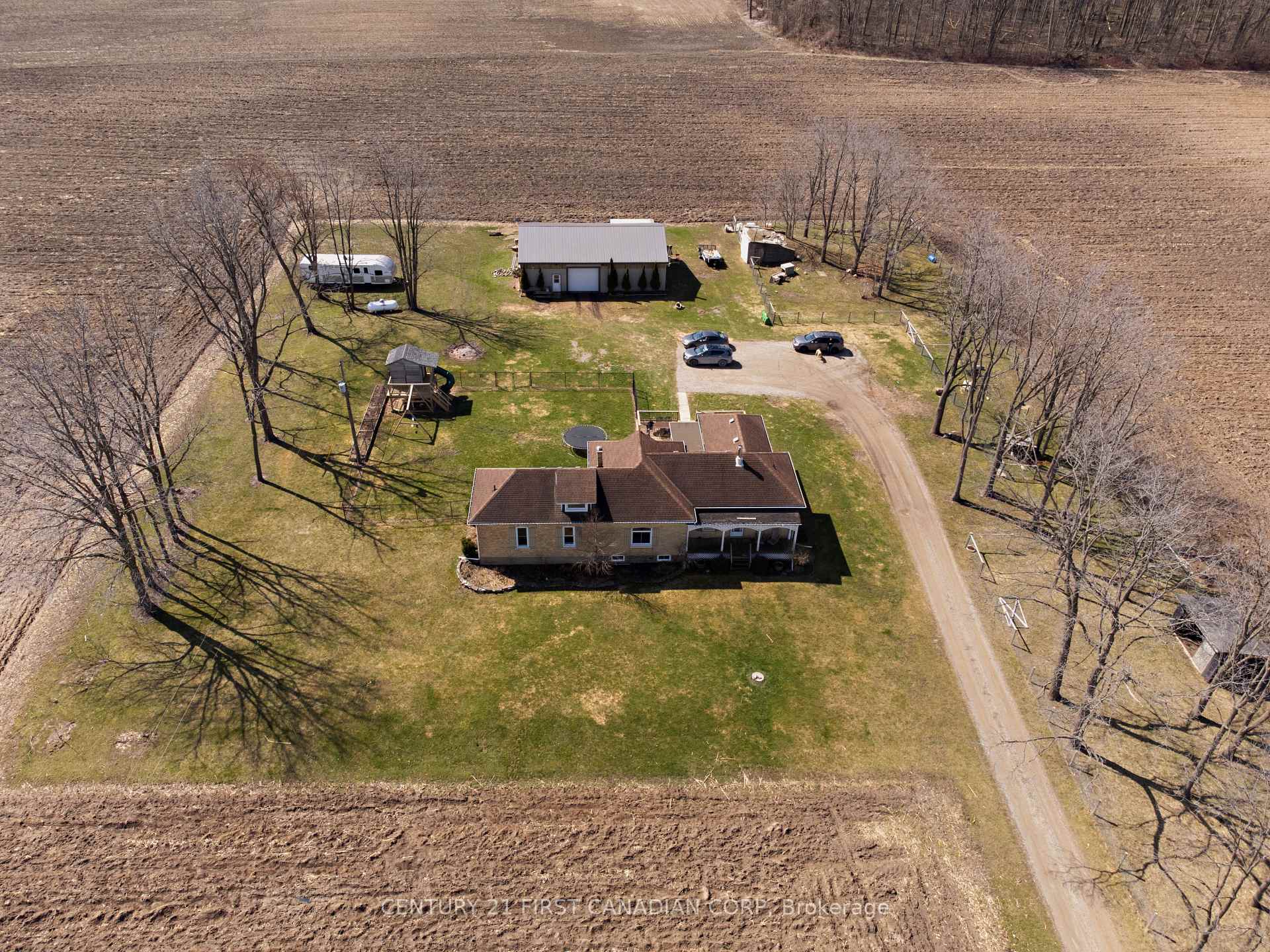 Photo 4 of 30159 Centre DR Road, Adelaide Metcalfe, Rural Adelaide Metcalfe — HOMEH