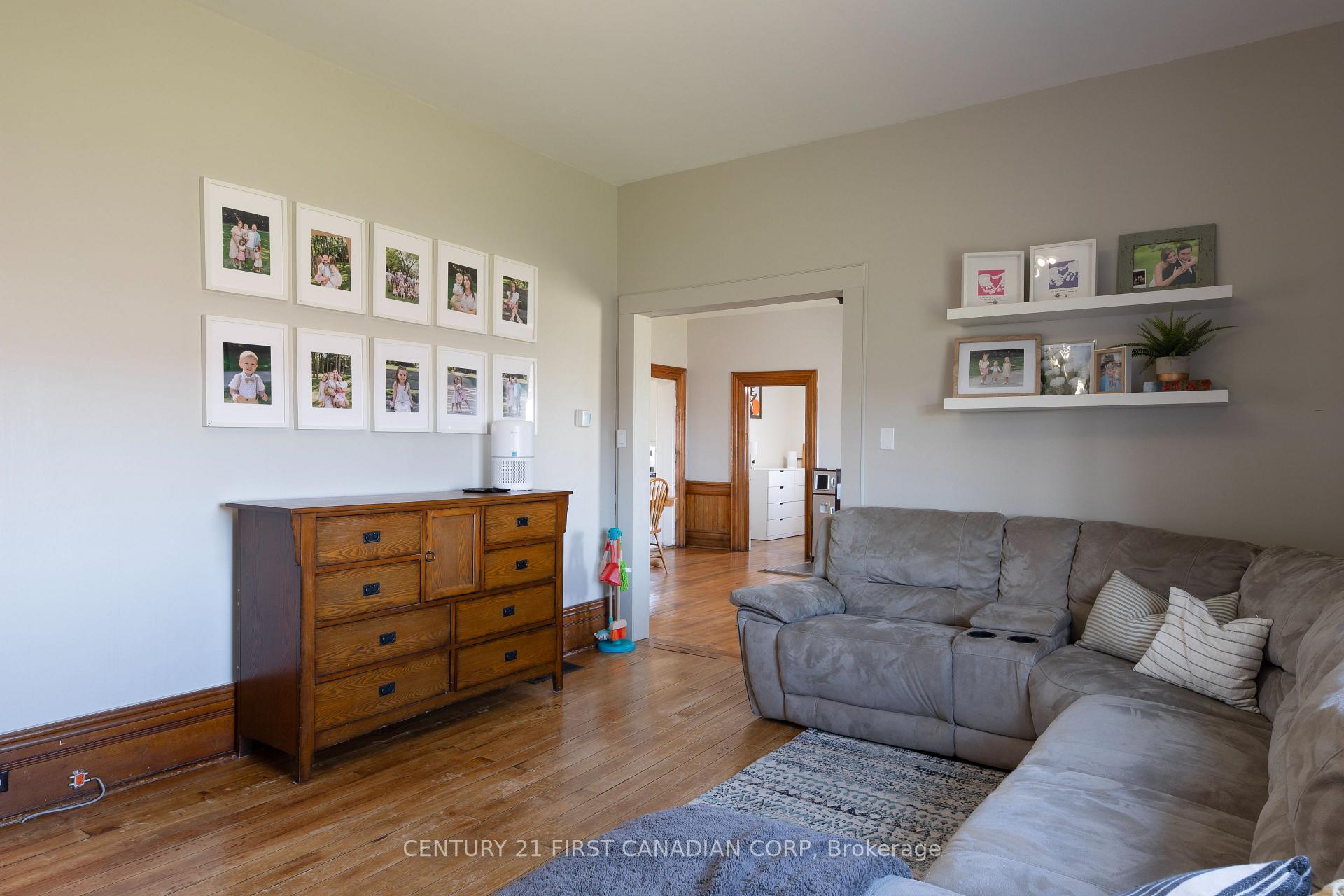 Photo 14 of 30159 Centre DR Road, Adelaide Metcalfe, Rural Adelaide Metcalfe — HOMEH