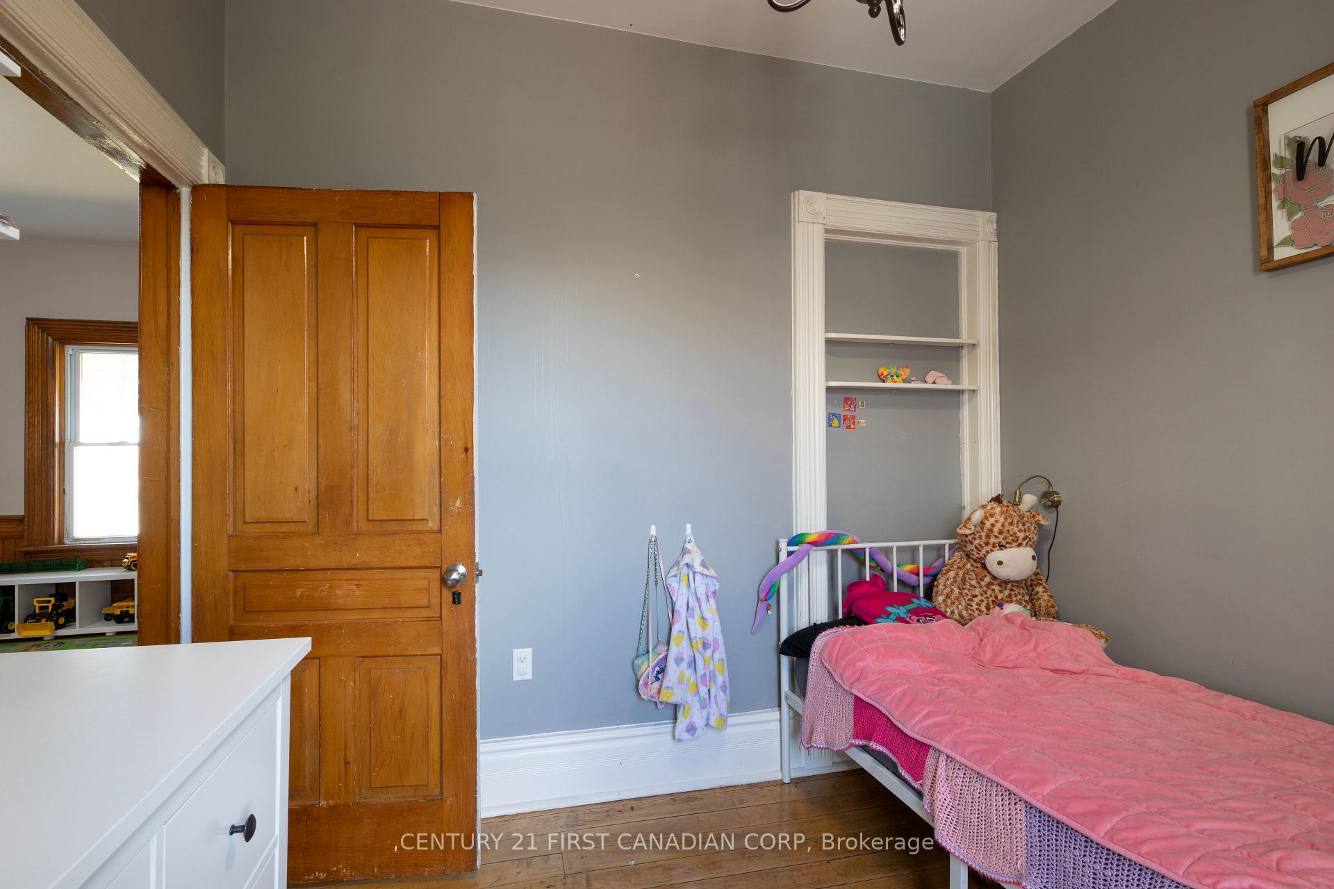 Photo 18 of 30159 Centre DR Road, Adelaide Metcalfe, Rural Adelaide Metcalfe — HOMEH
