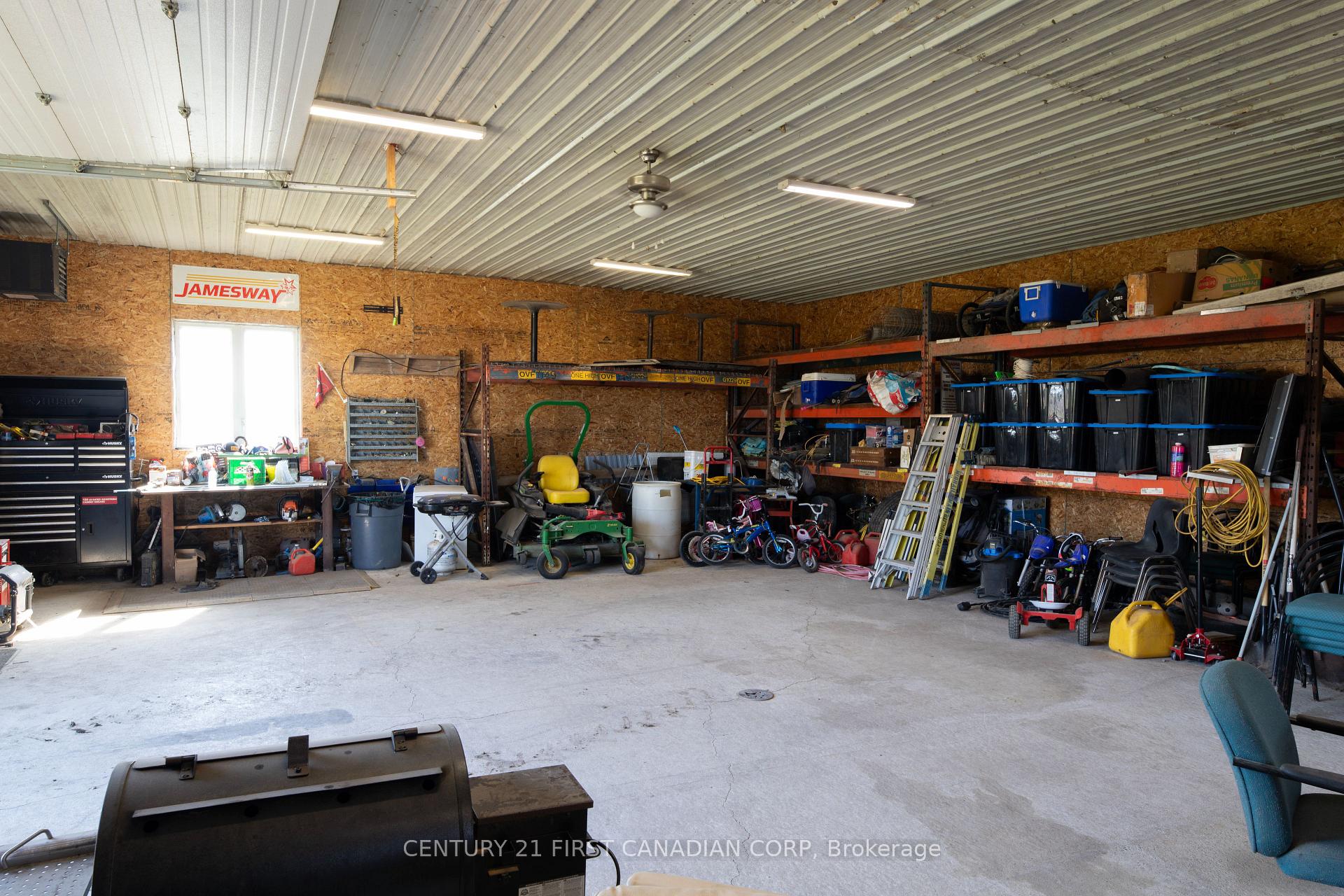 Photo 37 of 30159 Centre DR Road, Adelaide Metcalfe, Rural Adelaide Metcalfe — HOMEH