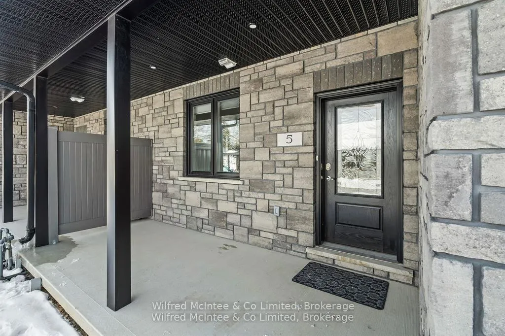 Photo 4 of Unit 5, 5 Palmer Marie Lane, Arran-Elderslie — HOMEH