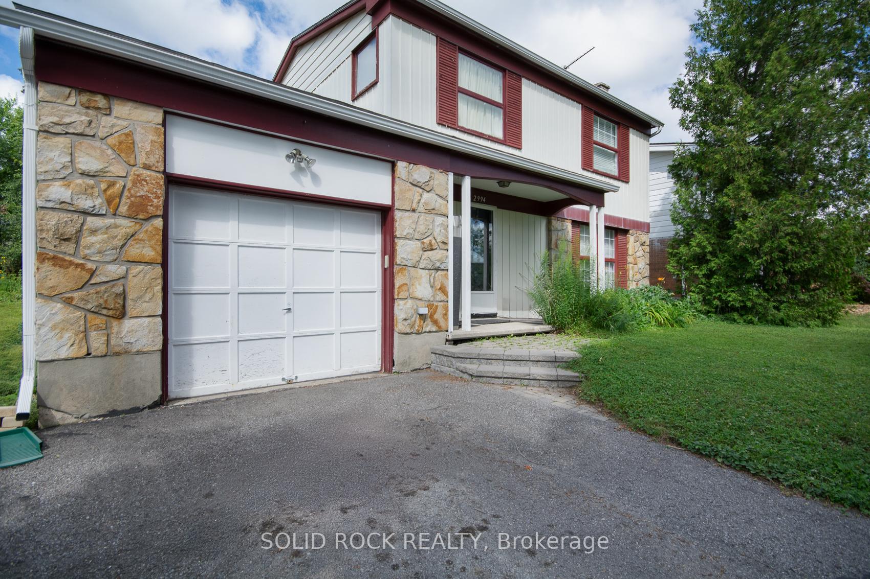 Photo 2 of 2994 Hyde Street, Ottawa, Riverside Park South — HOMEH