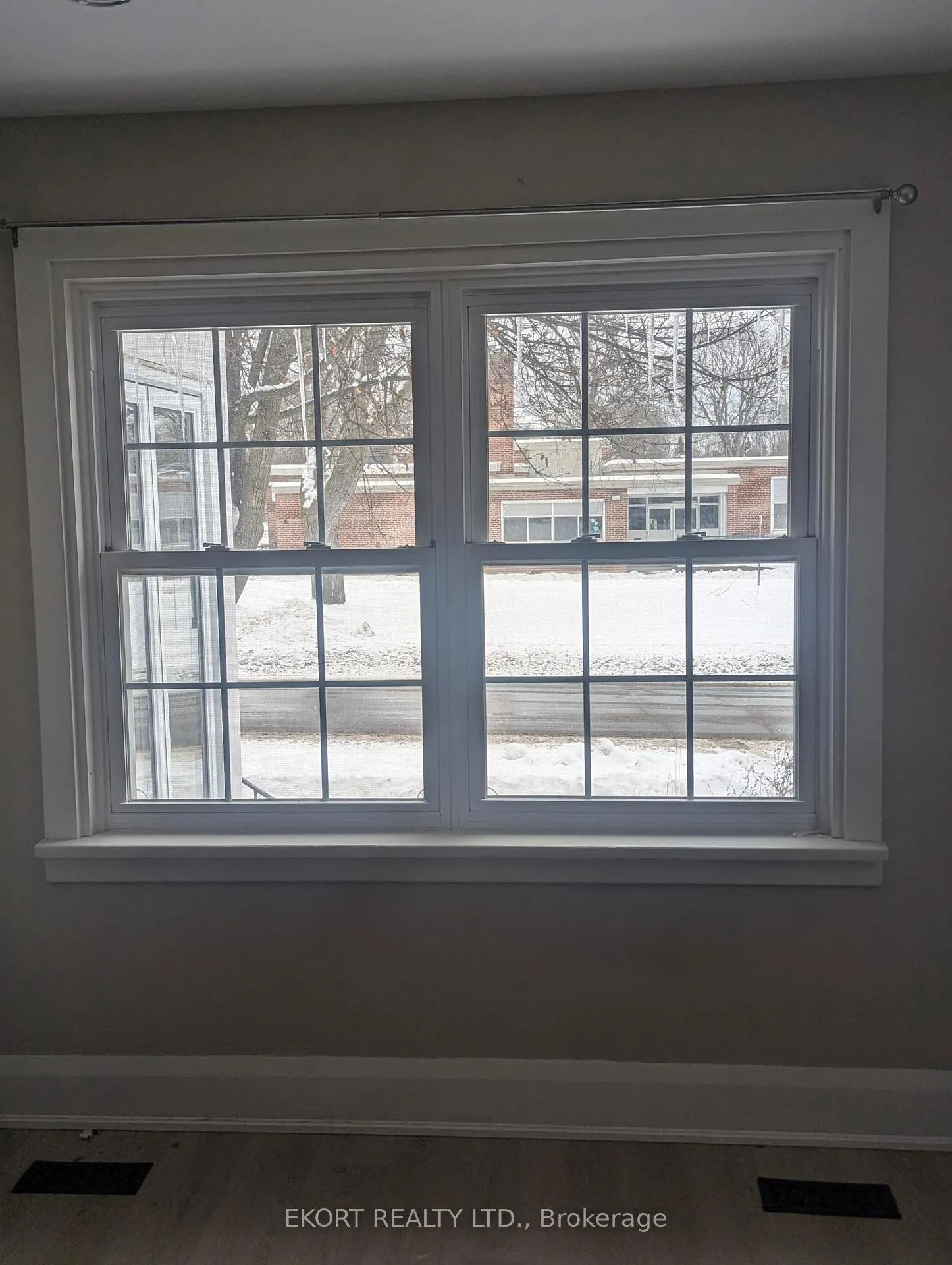 Photo 9 of 306 MacDonald Avenue, Belleville, Belleville Ward — HOMEH