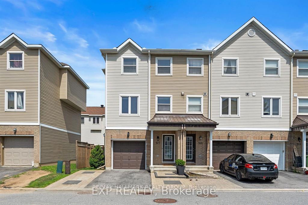 Photo 3 of 517 Simran Private, Ottawa, Barrhaven - Cedargrove/Fraserdale — HOMEH