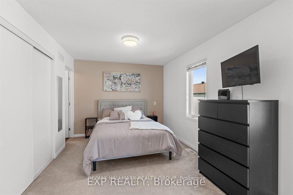 Photo 22 of 517 Simran Private, Ottawa, Barrhaven - Cedargrove/Fraserdale — HOMEH