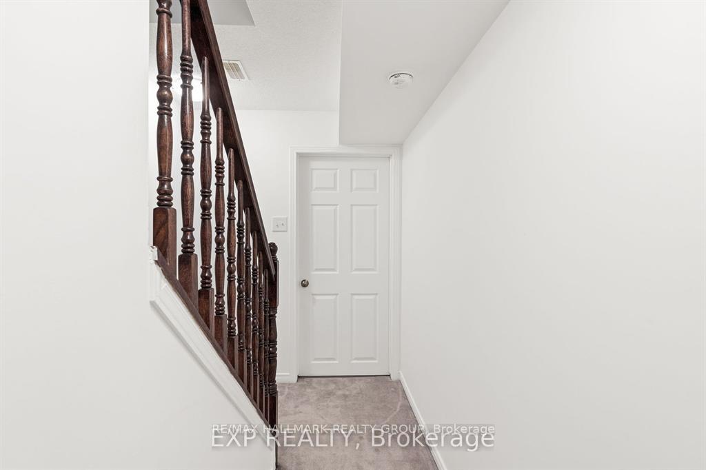 Photo 34 of 517 Simran Private, Ottawa, Barrhaven - Cedargrove/Fraserdale — HOMEH