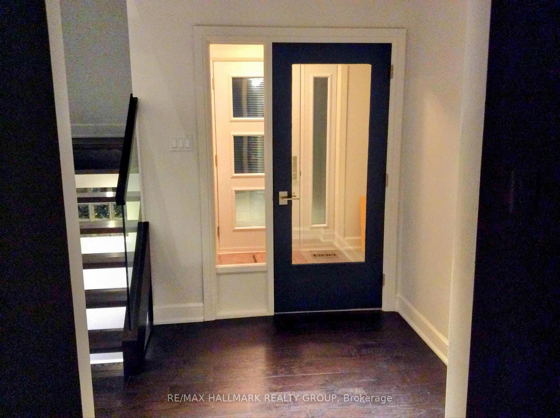 Photo 14 of 1 Davidson Drive, Ottawa, Rothwell Heights — HOMEH